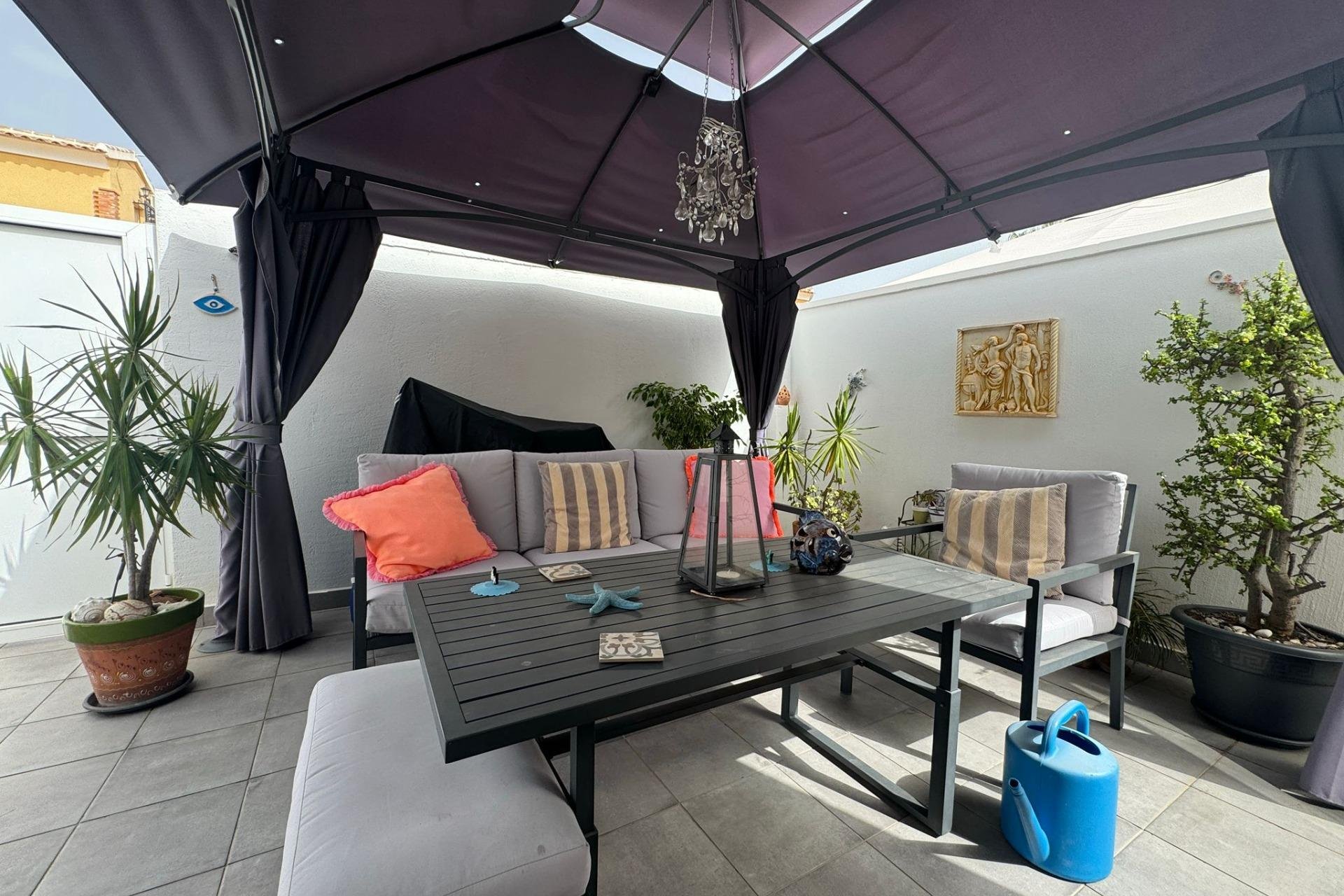 Resale - Villa -
Orihuela Costa - Los Almendros-La Florida