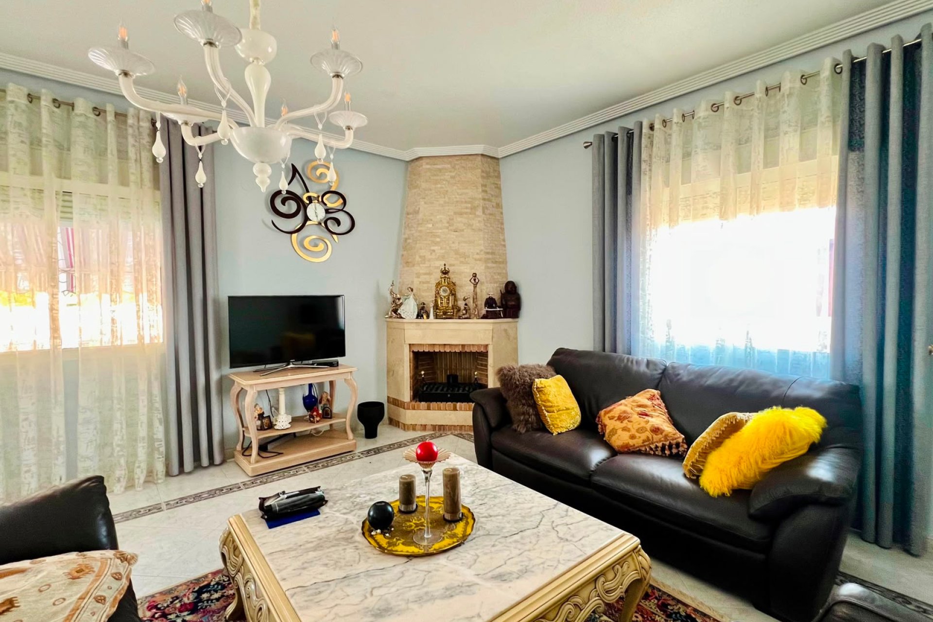 Resale - - VILLA -
Orihuela Costa - Los Balcones