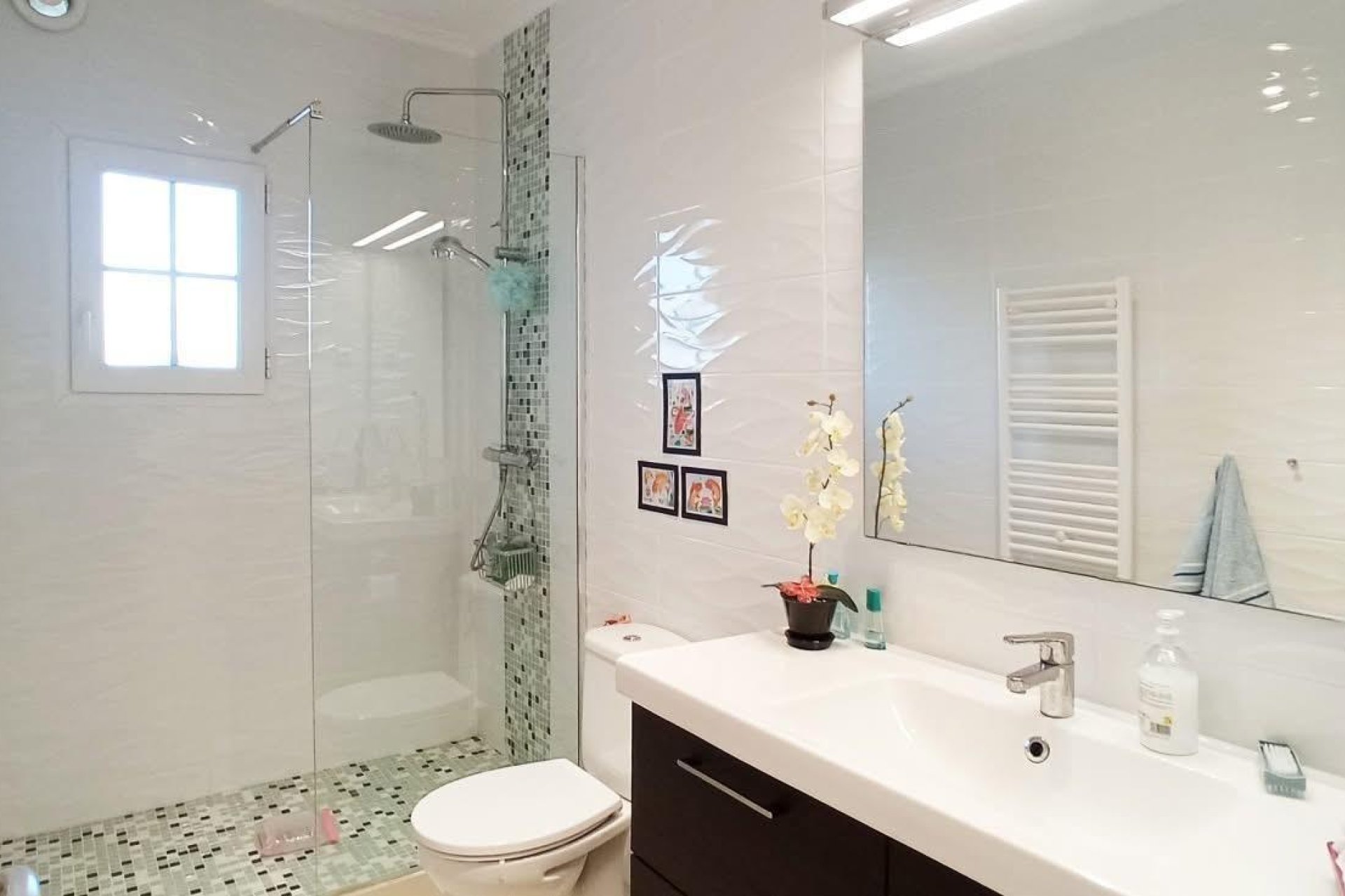 Resale - Villa -
Orihuela Costa - Los Dolses