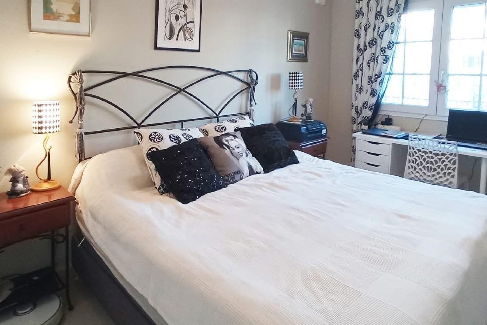 Resale - Villa -
Orihuela Costa - Los Dolses