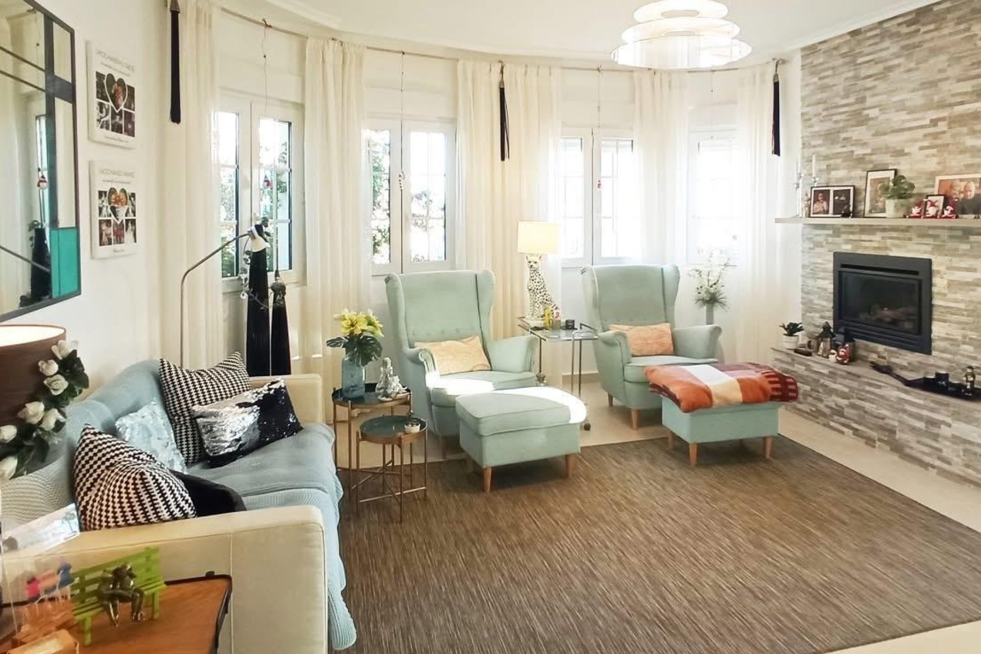 Resale - Villa -
Orihuela Costa - Los Dolses