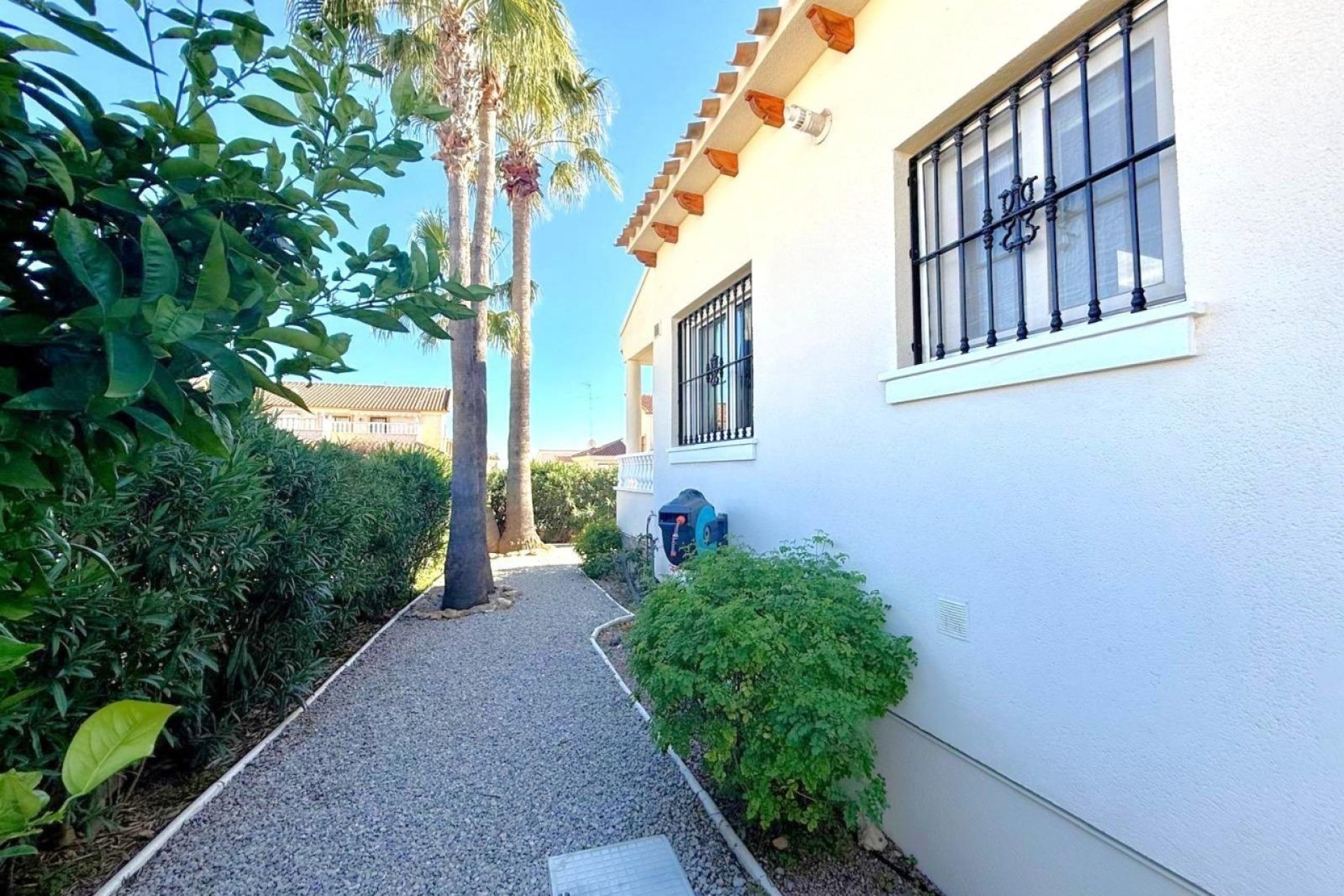 Resale - Villa -
Orihuela Costa - Los Dolses
