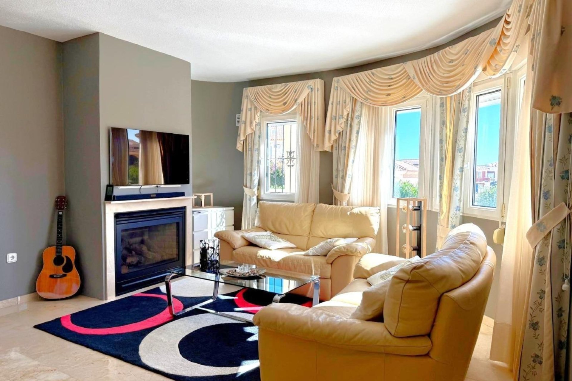 Resale - Villa -
Orihuela Costa - Los Dolses