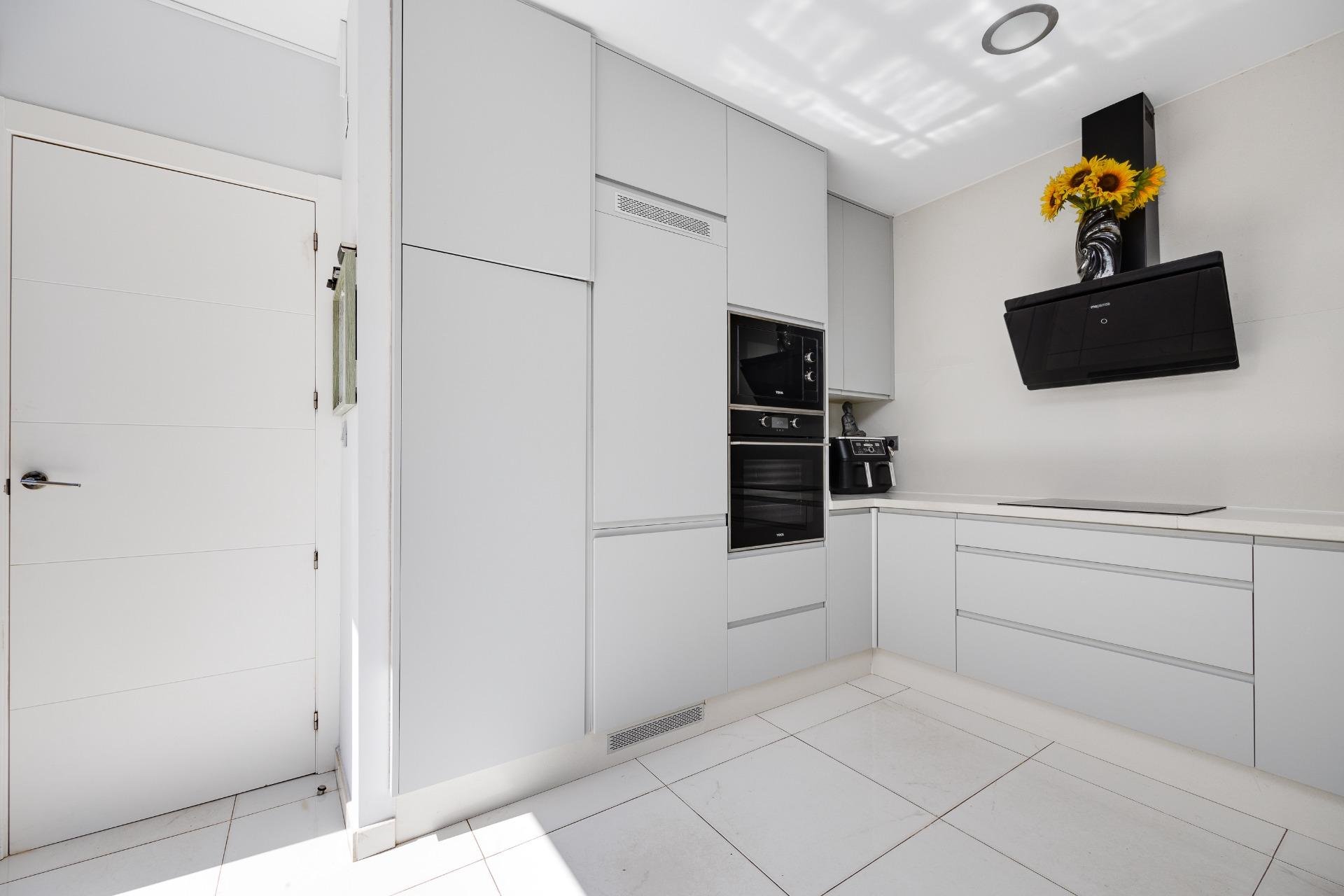 Resale - Villa -
Orihuela Costa - PAU 26