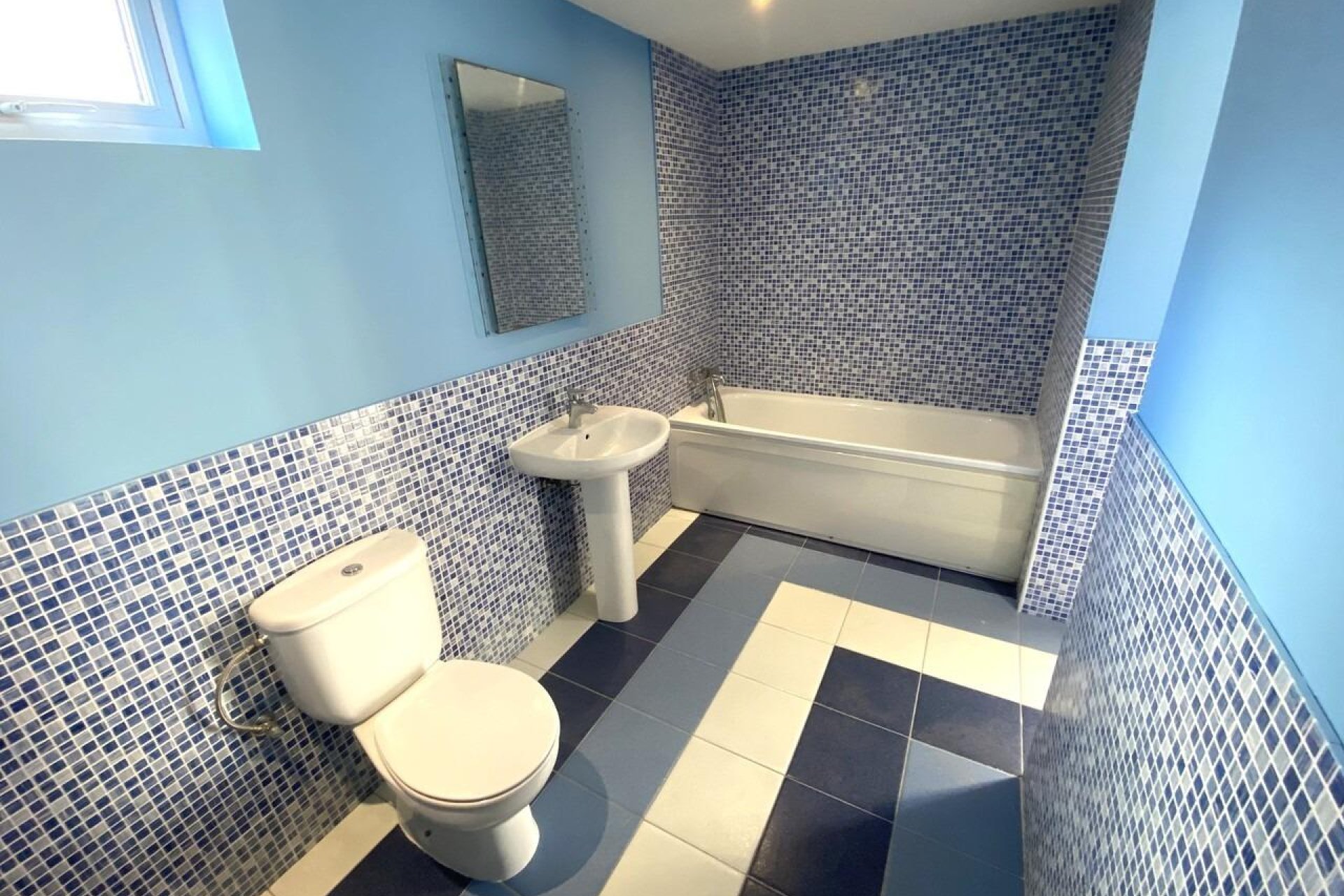 Resale - Villa -
Orihuela Costa - Playa Flamenca