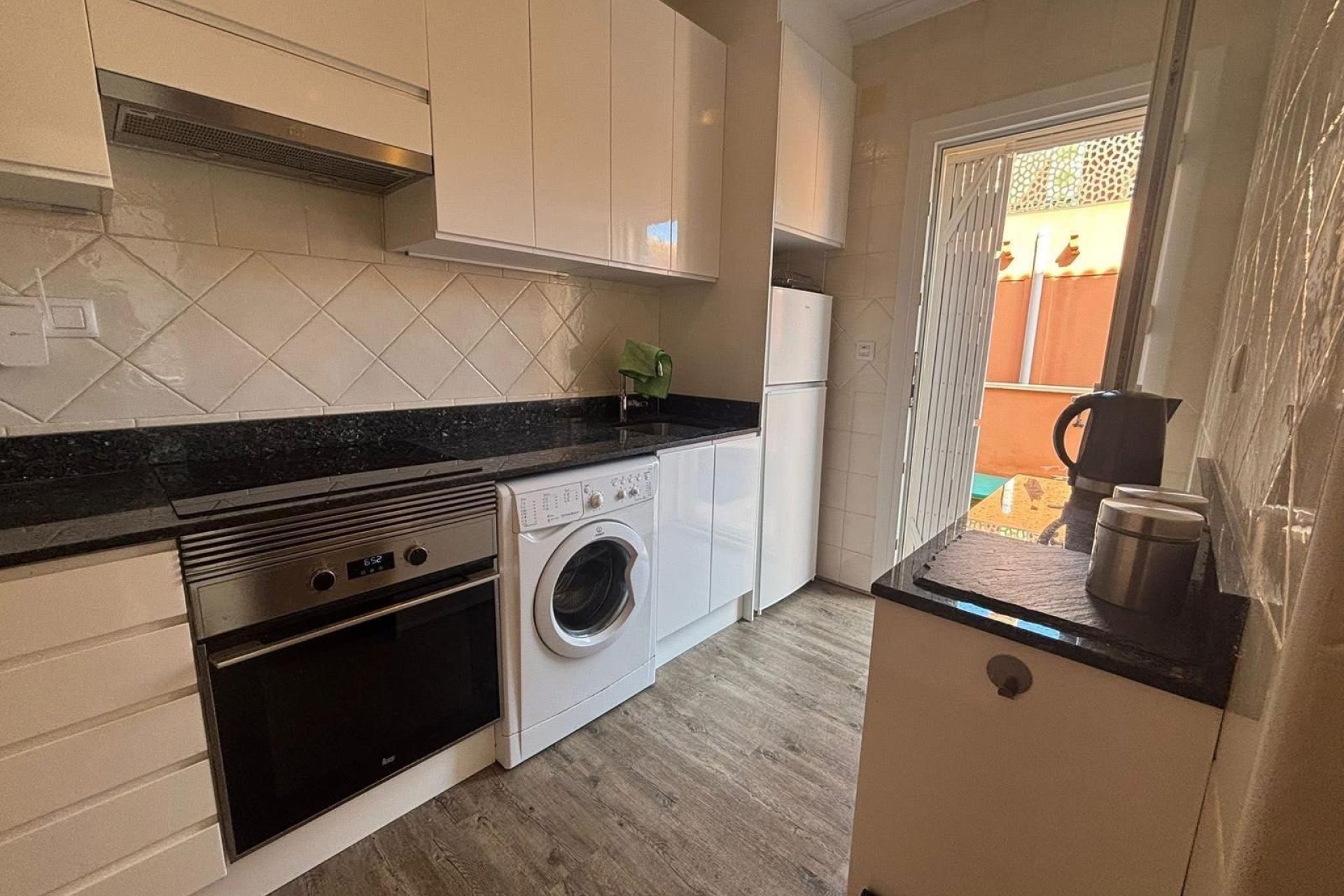 Resale - Villa -
Orihuela Costa - Playa Flamenca