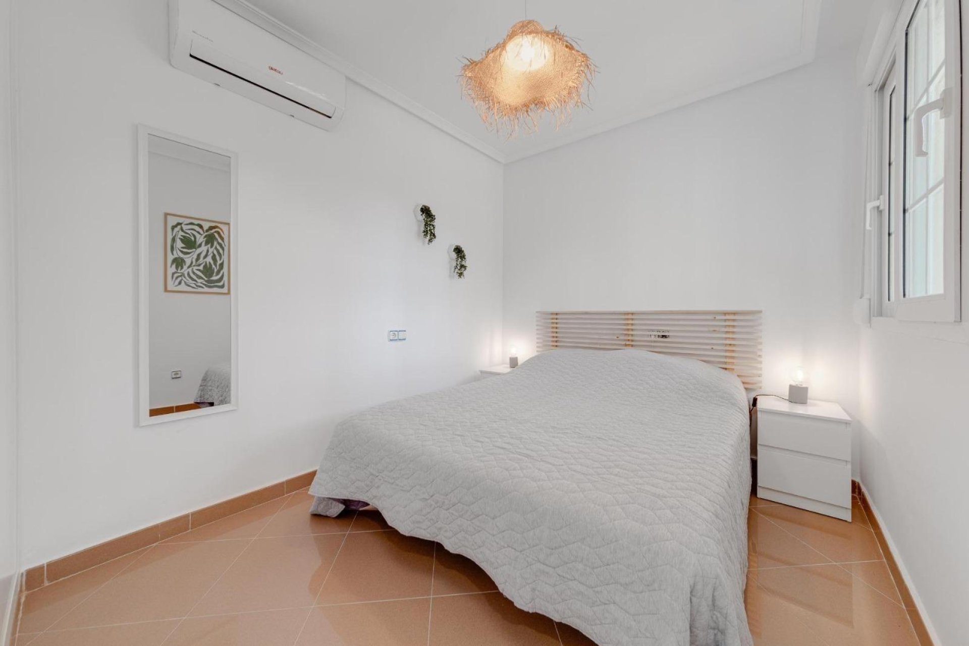 Resale - Villa -
Orihuela Costa - Playa Flamenca