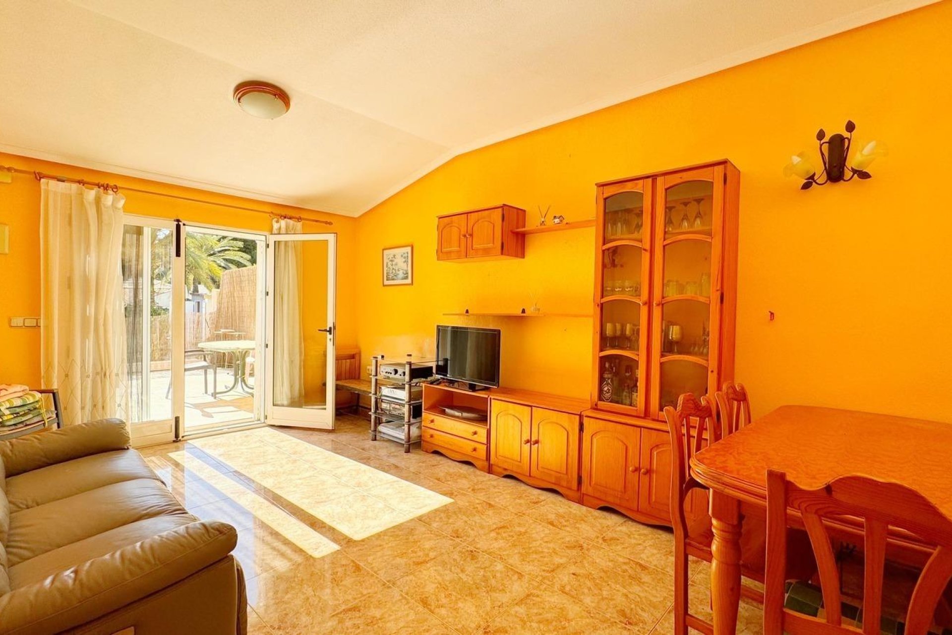 Resale - Villa -
Orihuela Costa - Rocio del Mar