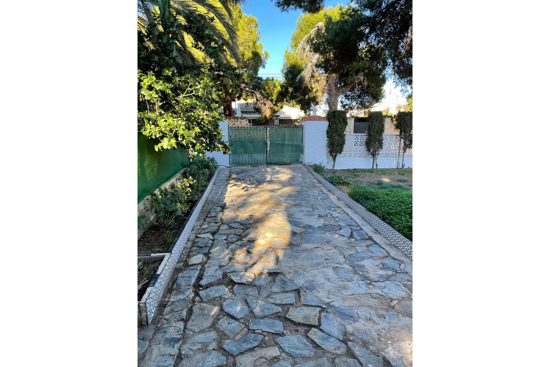 Resale - Villa -
Orihuela Costa - Rocio del Mar