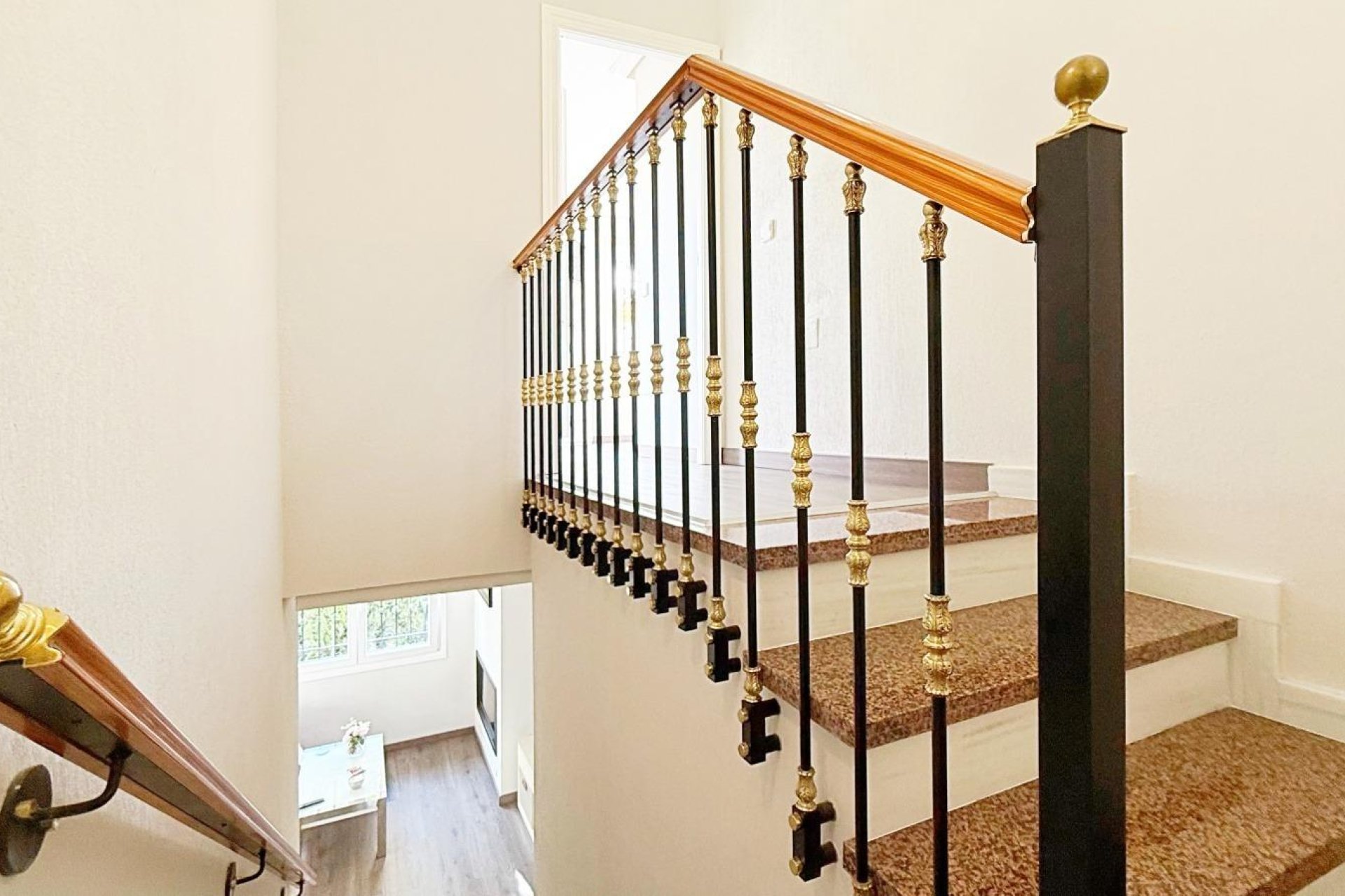 Resale - Villa -
Orihuela Costa - Urbanización Perla del Mar