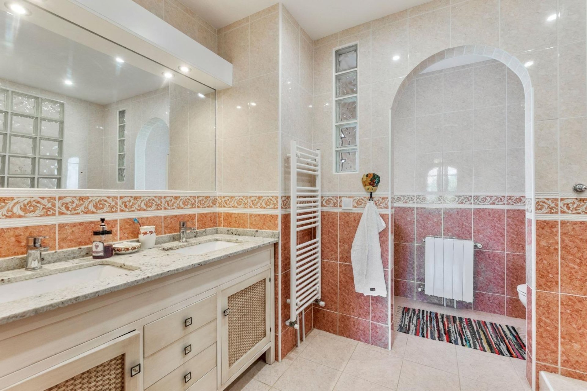 Resale - Villa -
Orihuela Costa - Villamartín-Las Filipinas