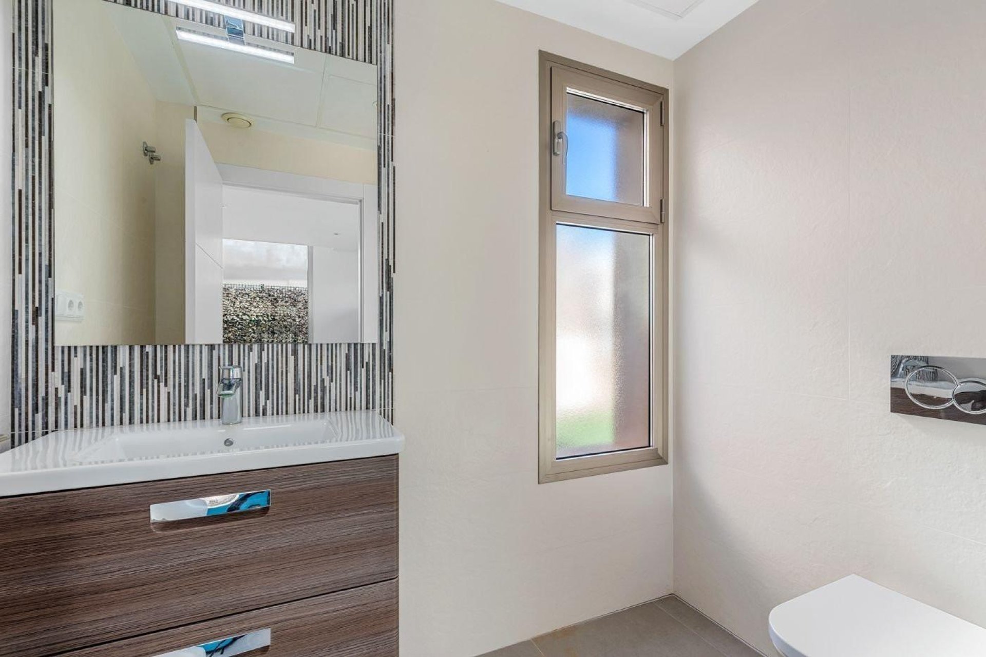 Resale - Villa -
Orihuela Costa - Villamartín-Las Filipinas
