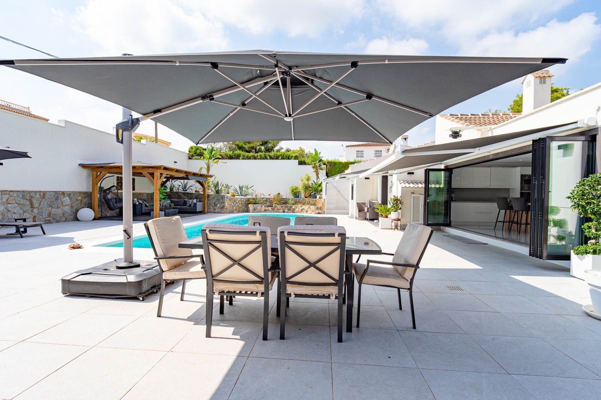 Resale - Villa -
Orihuela-Costa - Villamartin