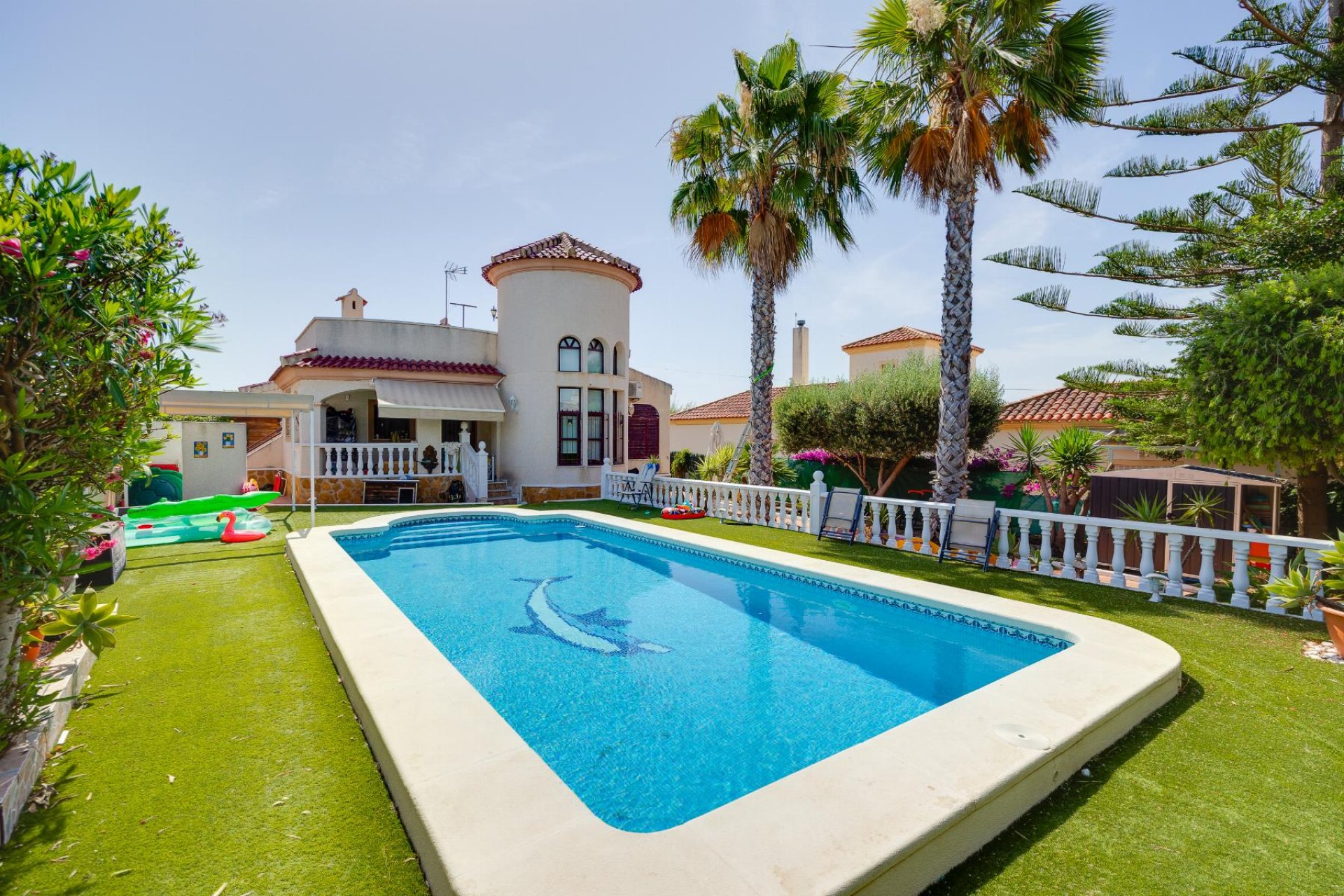 Resale - Villa -
San Fulgencio - La marina