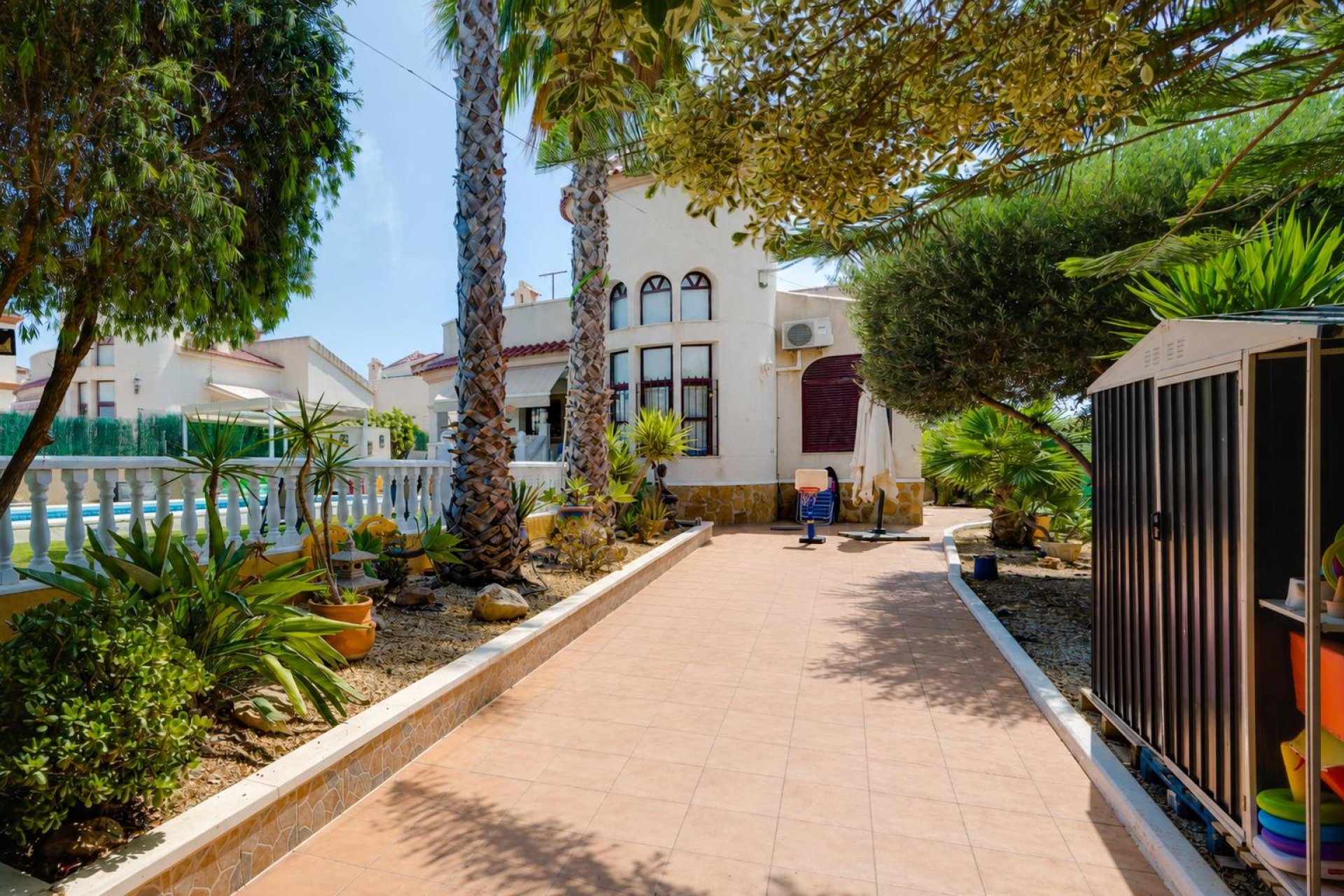 Resale - Villa -
San Fulgencio - La marina