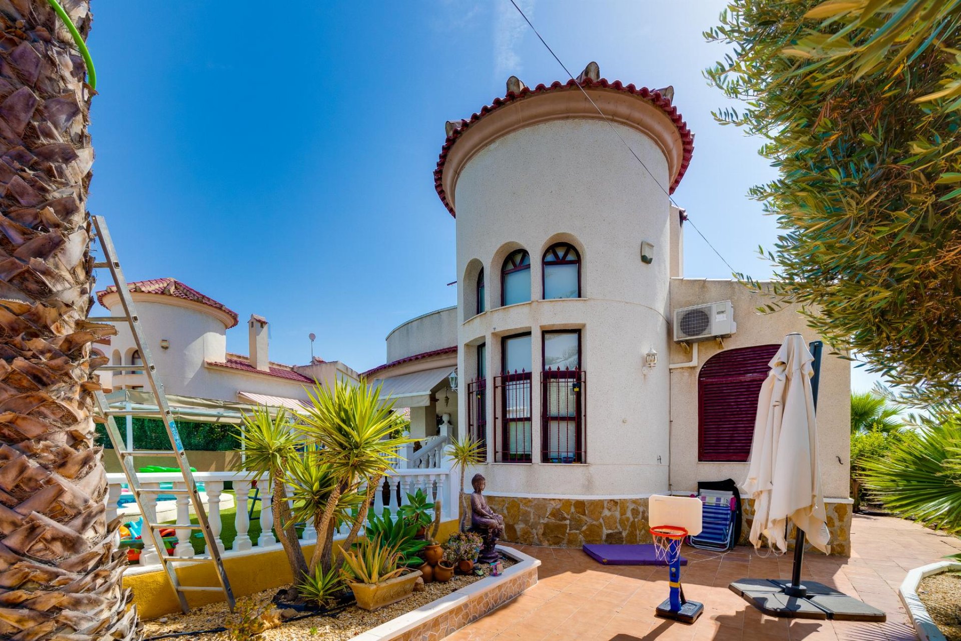 Resale - Villa -
San Fulgencio - La marina