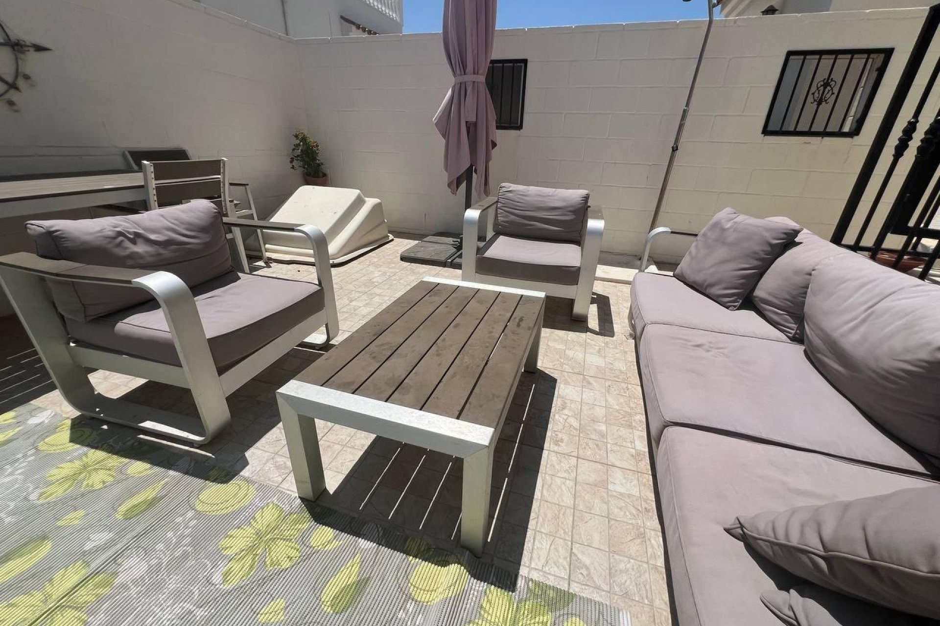 Resale - Villa -
San Fulgencio - P. San Fulgencio