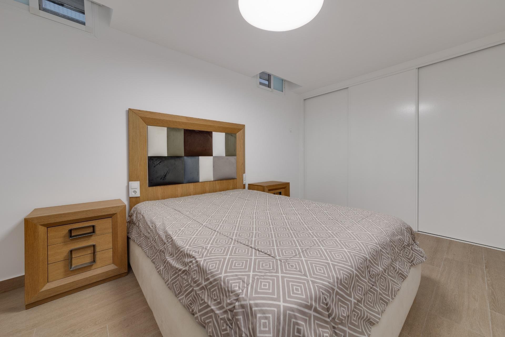 Resale - Villa -
San Miguel de Salinas - Cerro del Sol