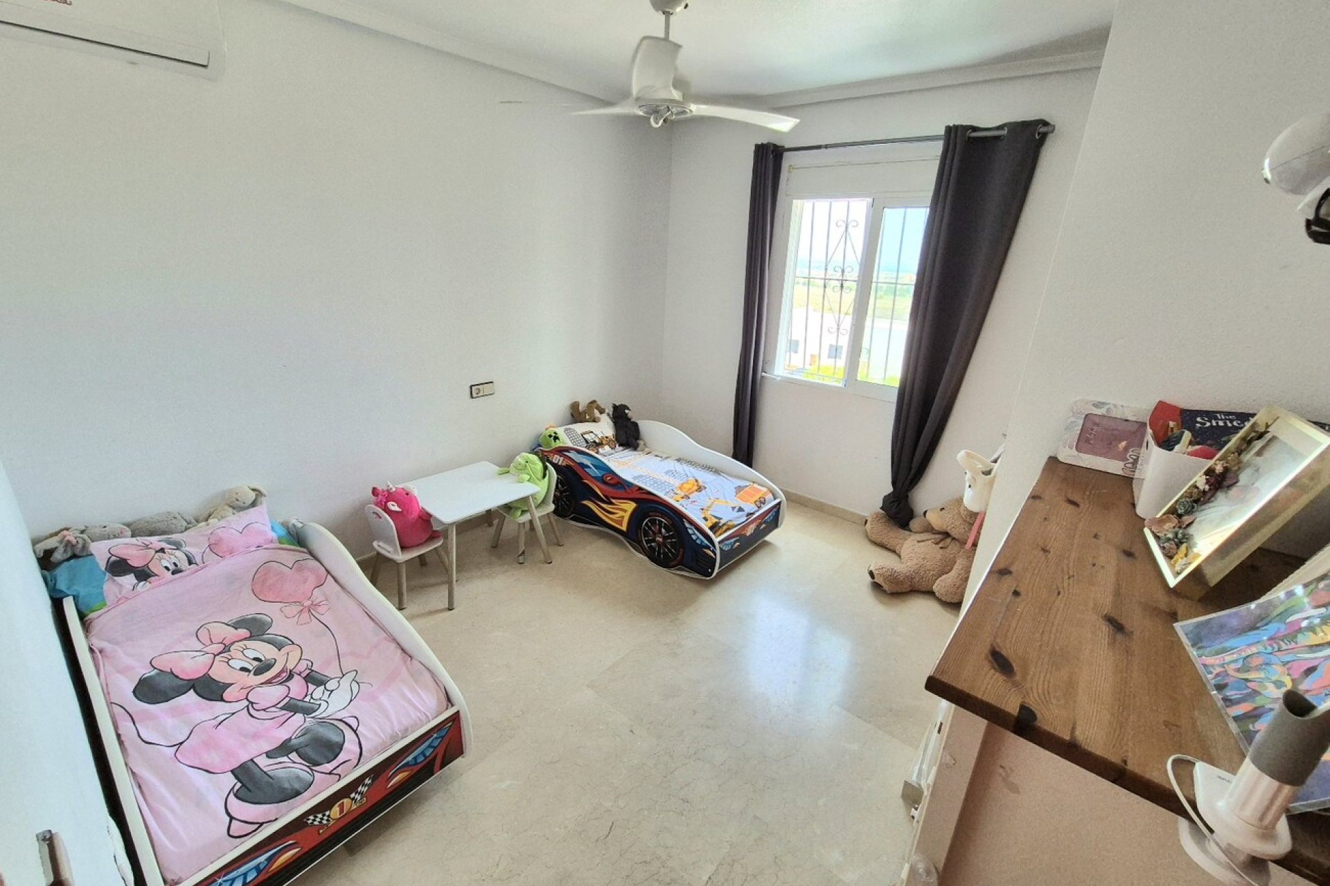 Resale - Villa -
San Miguel de Salinas - Ciudad de las comunicaciones