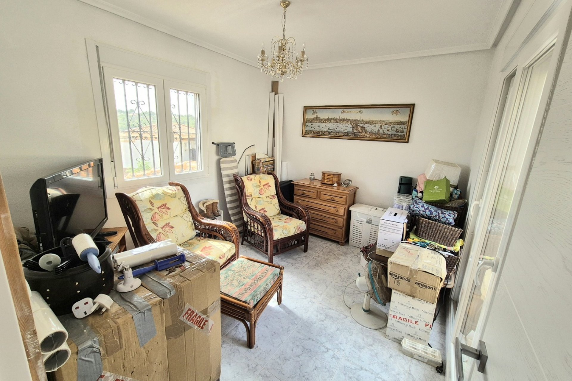 Resale - Villa -
San Miguel de Salinas - Ciudad de las comunicaciones