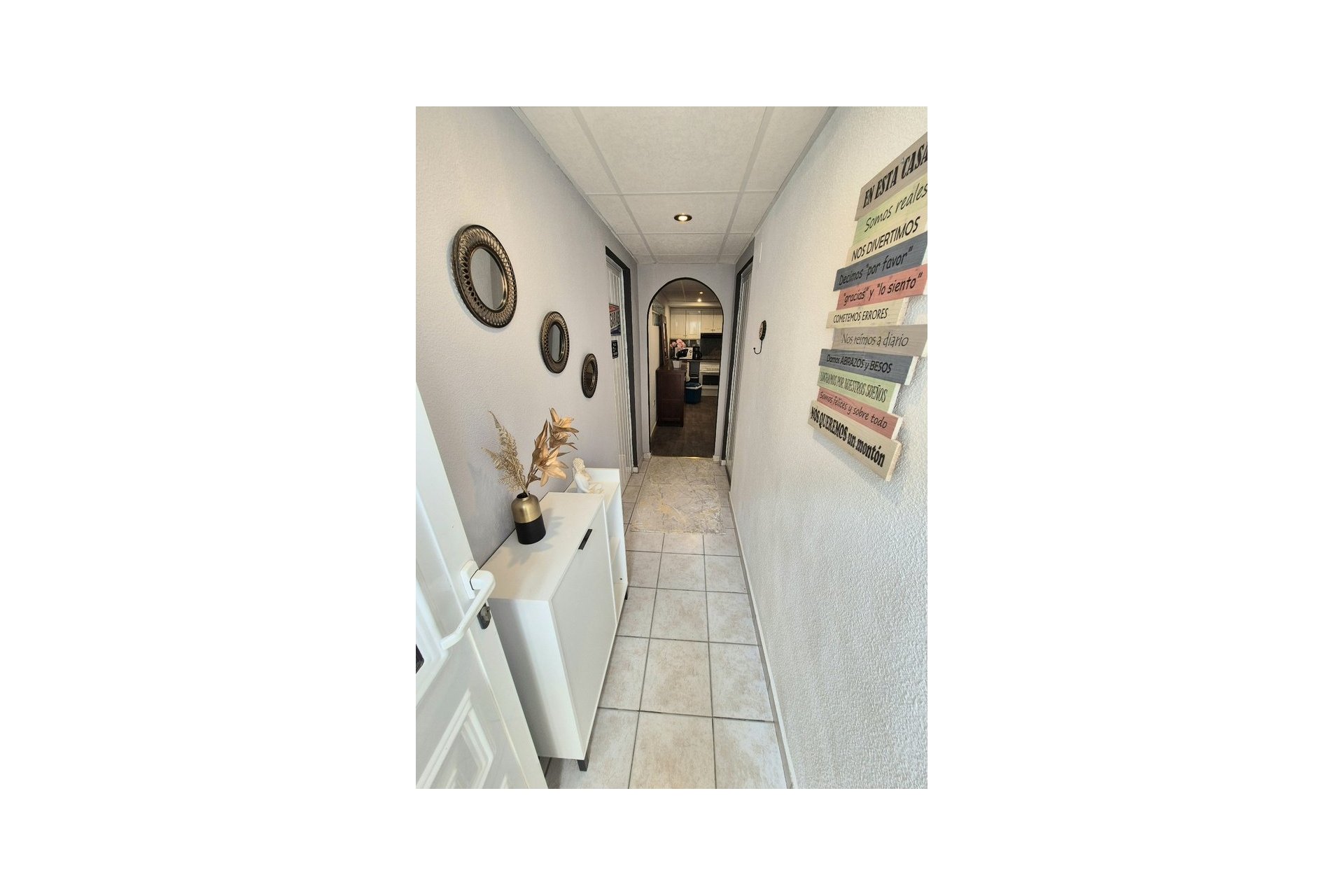 Resale - Villa -
San Miguel de Salinas - Ciudad de las comunicaciones