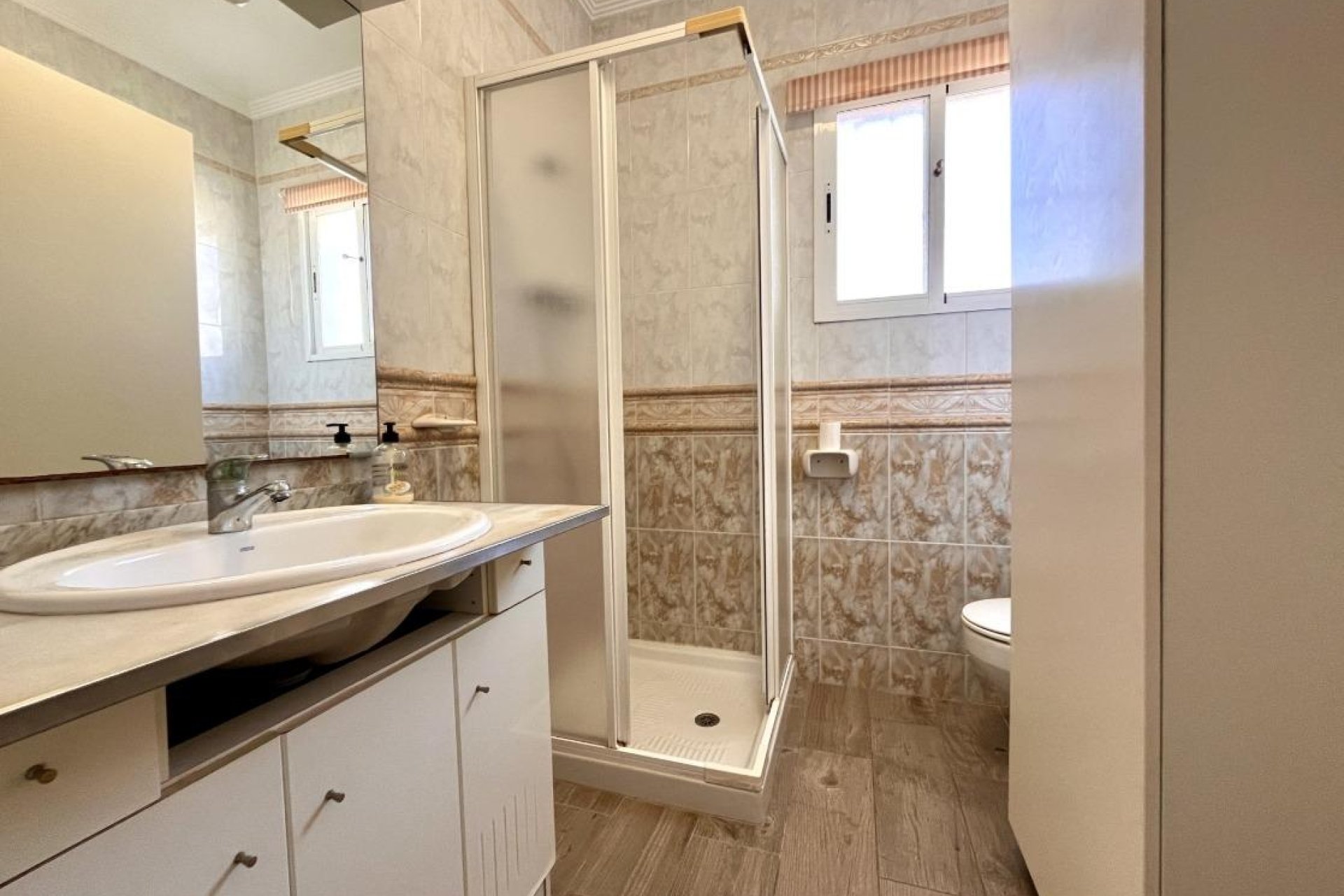 Resale - Villa -
San Miguel de Salinas - El galan