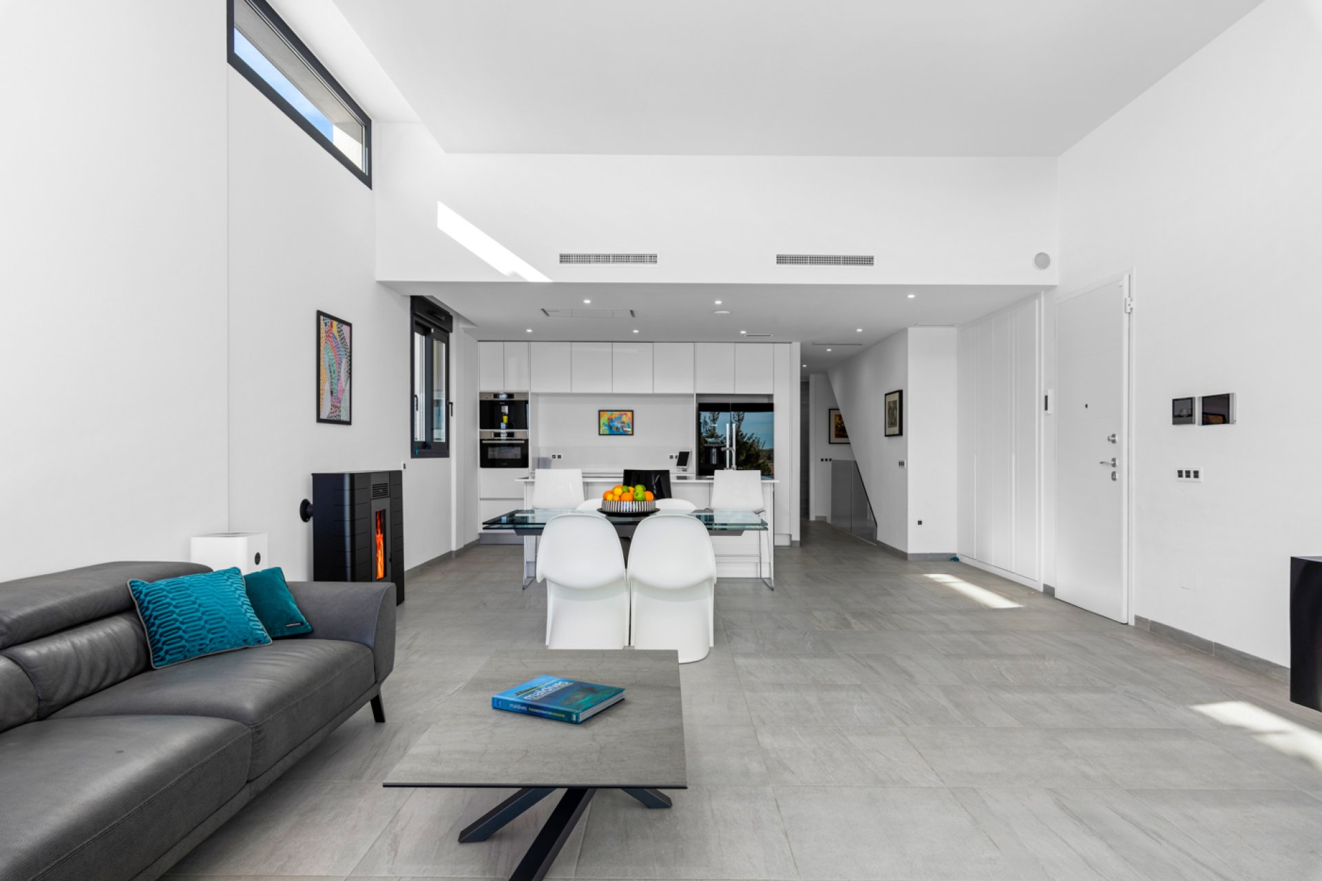 Resale - Villa -
San Miguel de Salinas - Inland