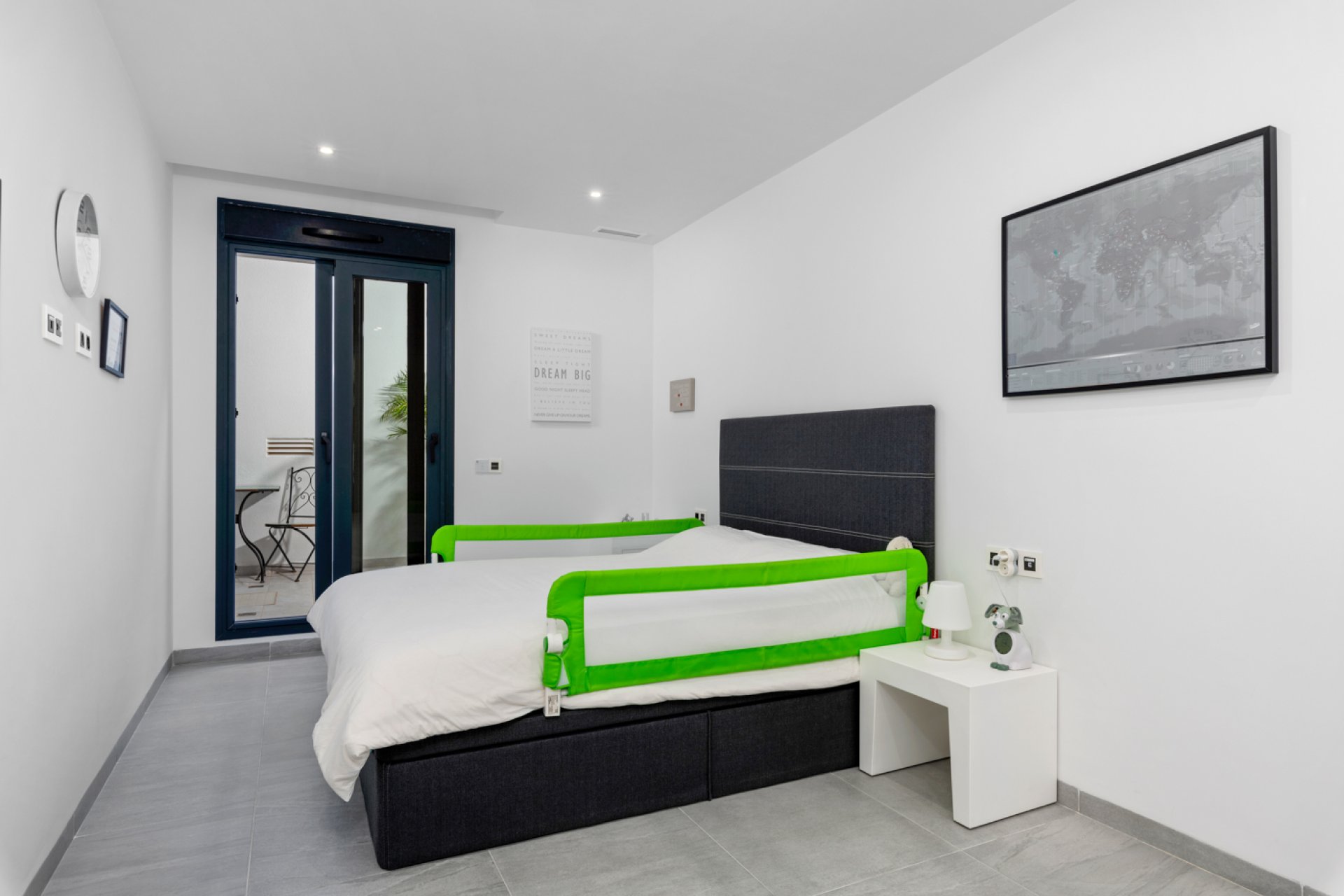 Resale - Villa -
San Miguel de Salinas - Inland