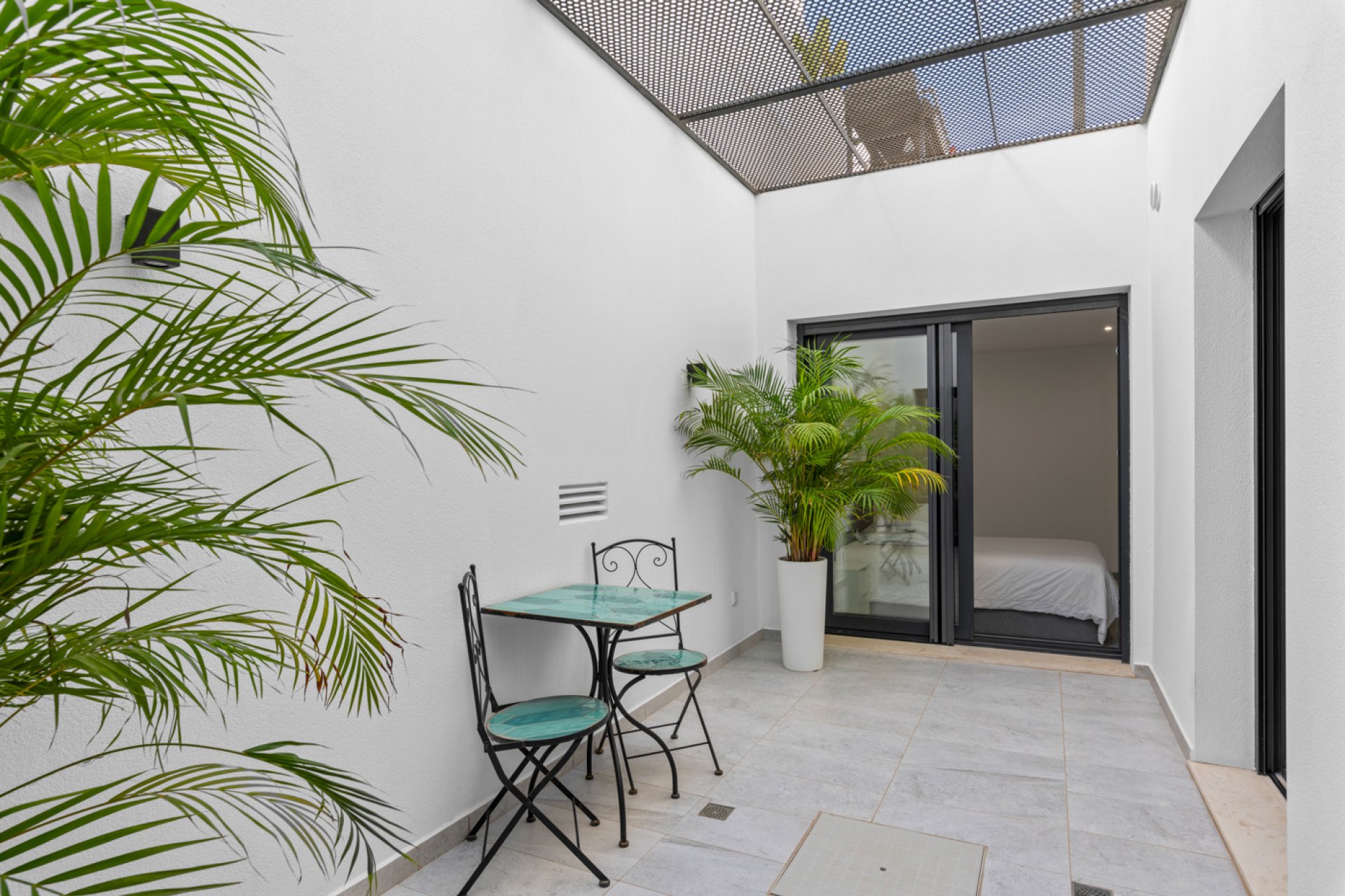 Resale - Villa -
San Miguel de Salinas - Inland