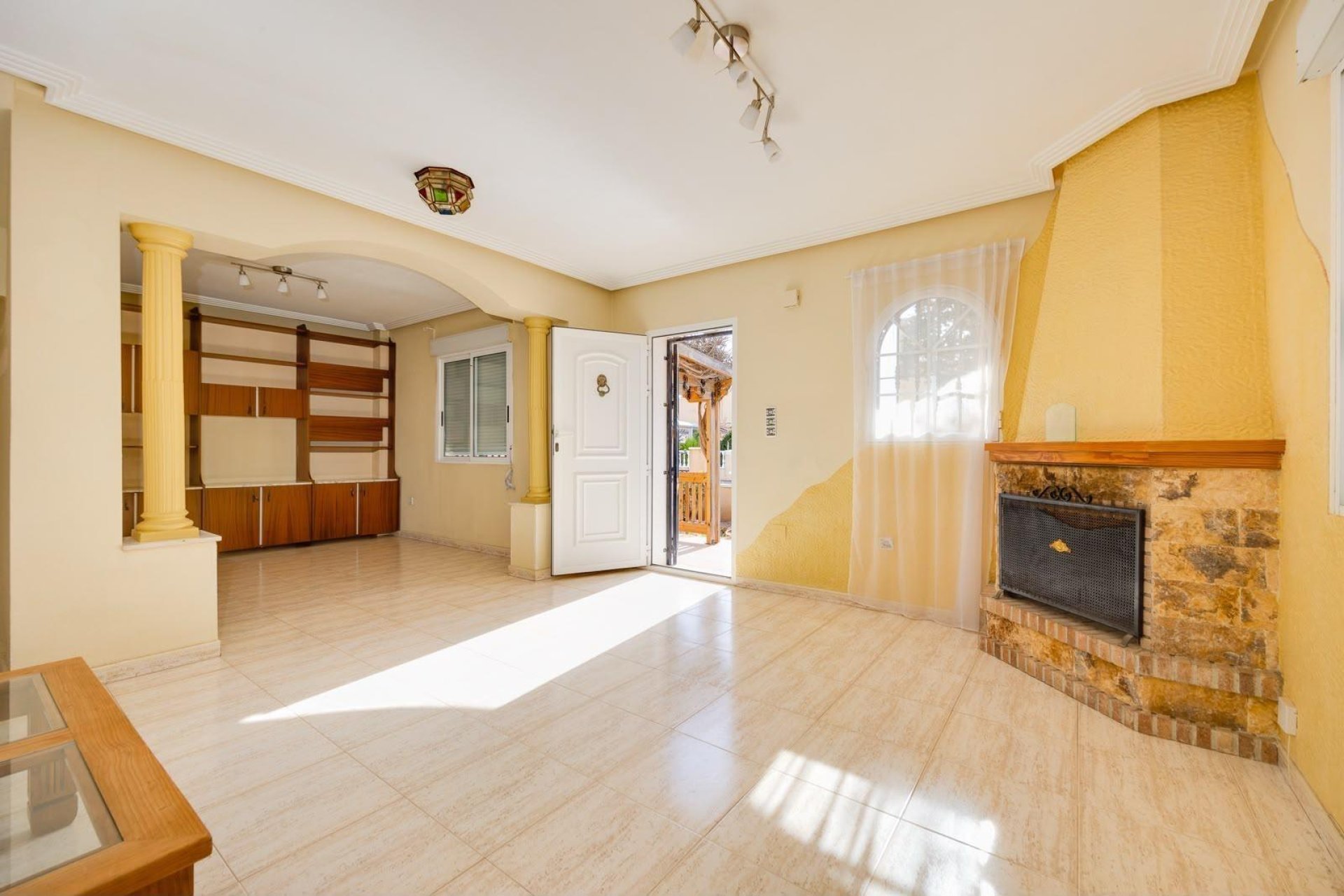 Resale - Villa -
Torrevieja - Aguas Nuevas