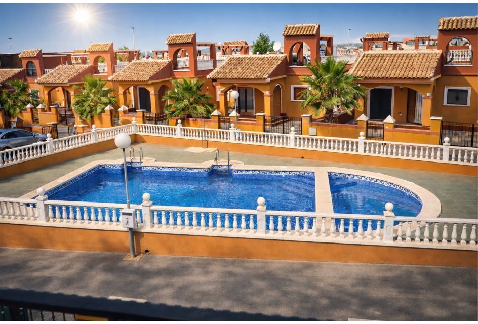 Resale - Villa -
Torrevieja - Aguas Nuevas