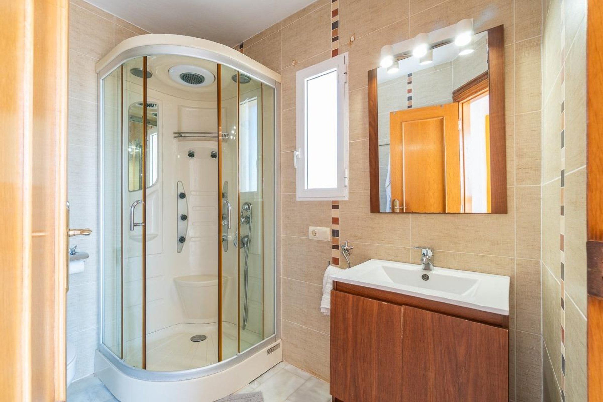 Resale - Villa -
Torrevieja - Costa blanca sur