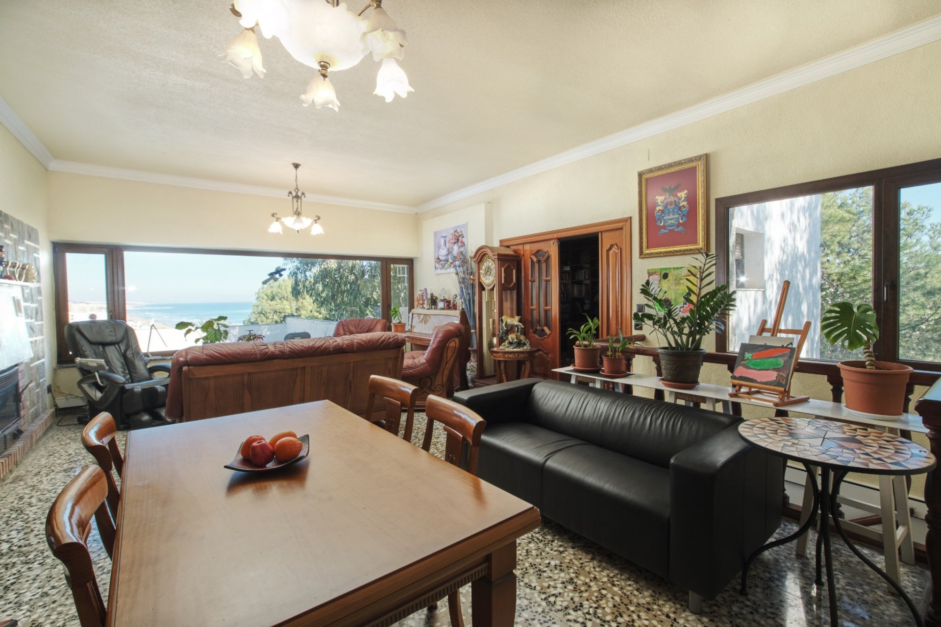 Resale - Villa -
Torrevieja - La Mata