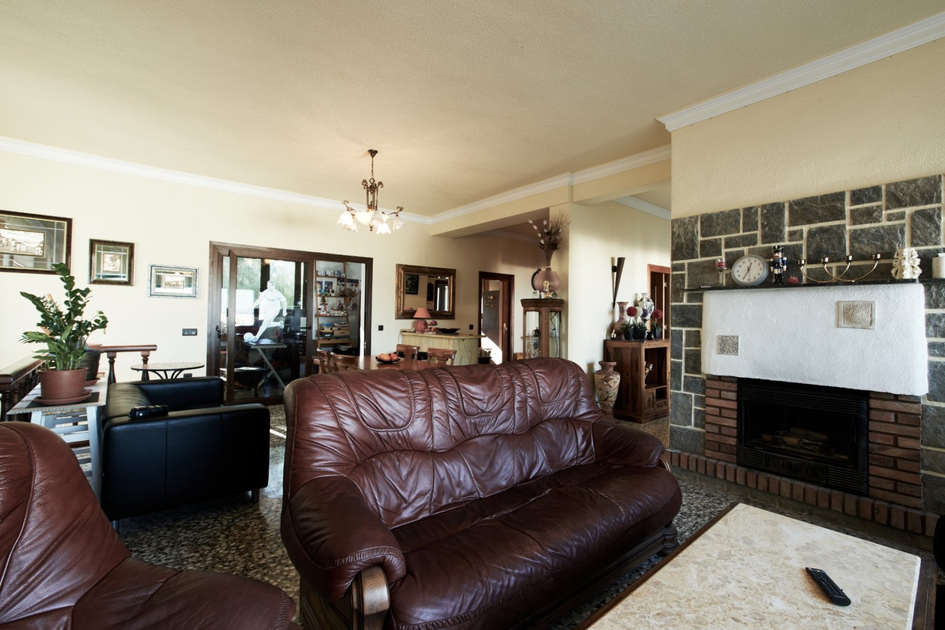 Resale - Villa -
Torrevieja - La Mata