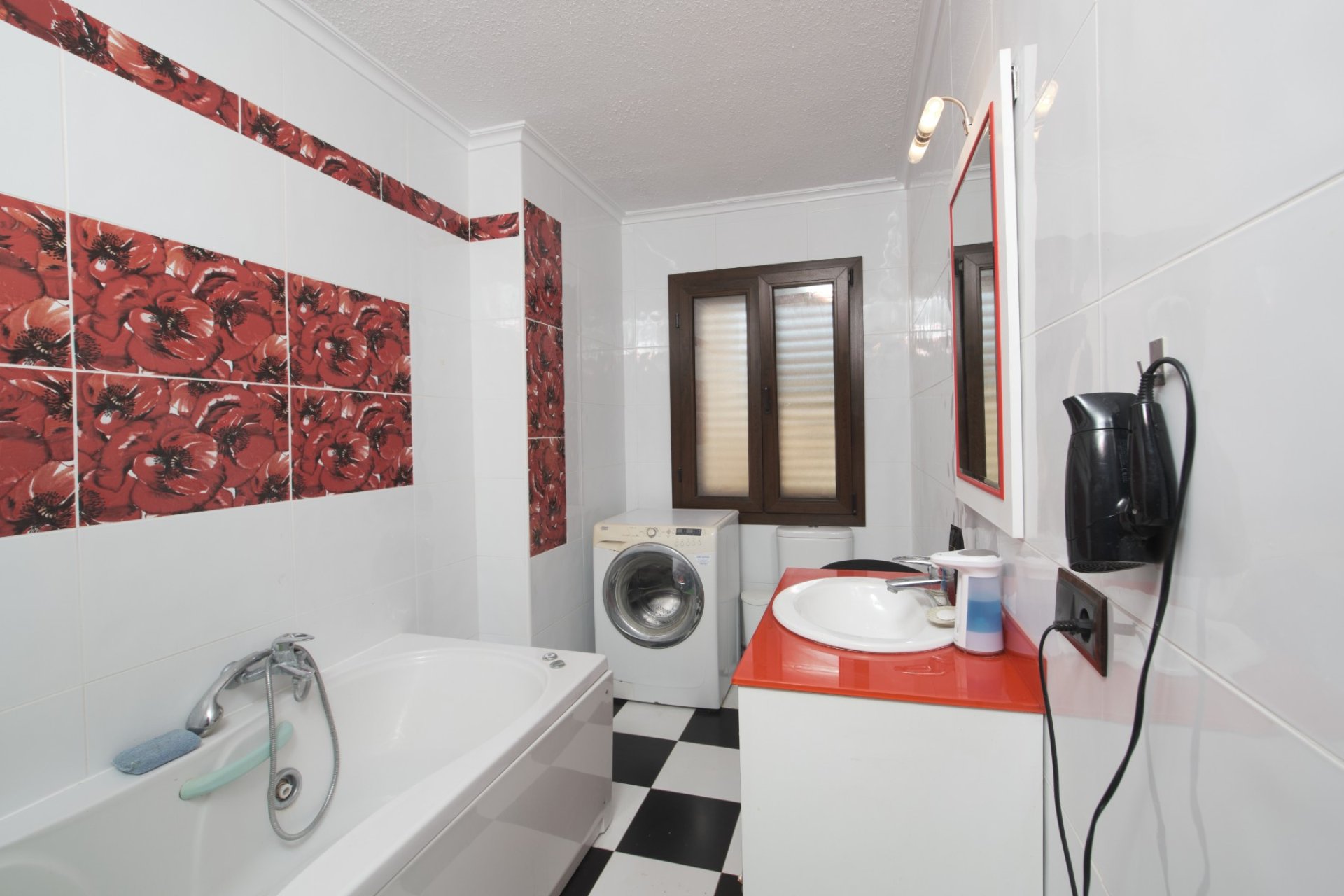 Resale - Villa -
Torrevieja - La Mata