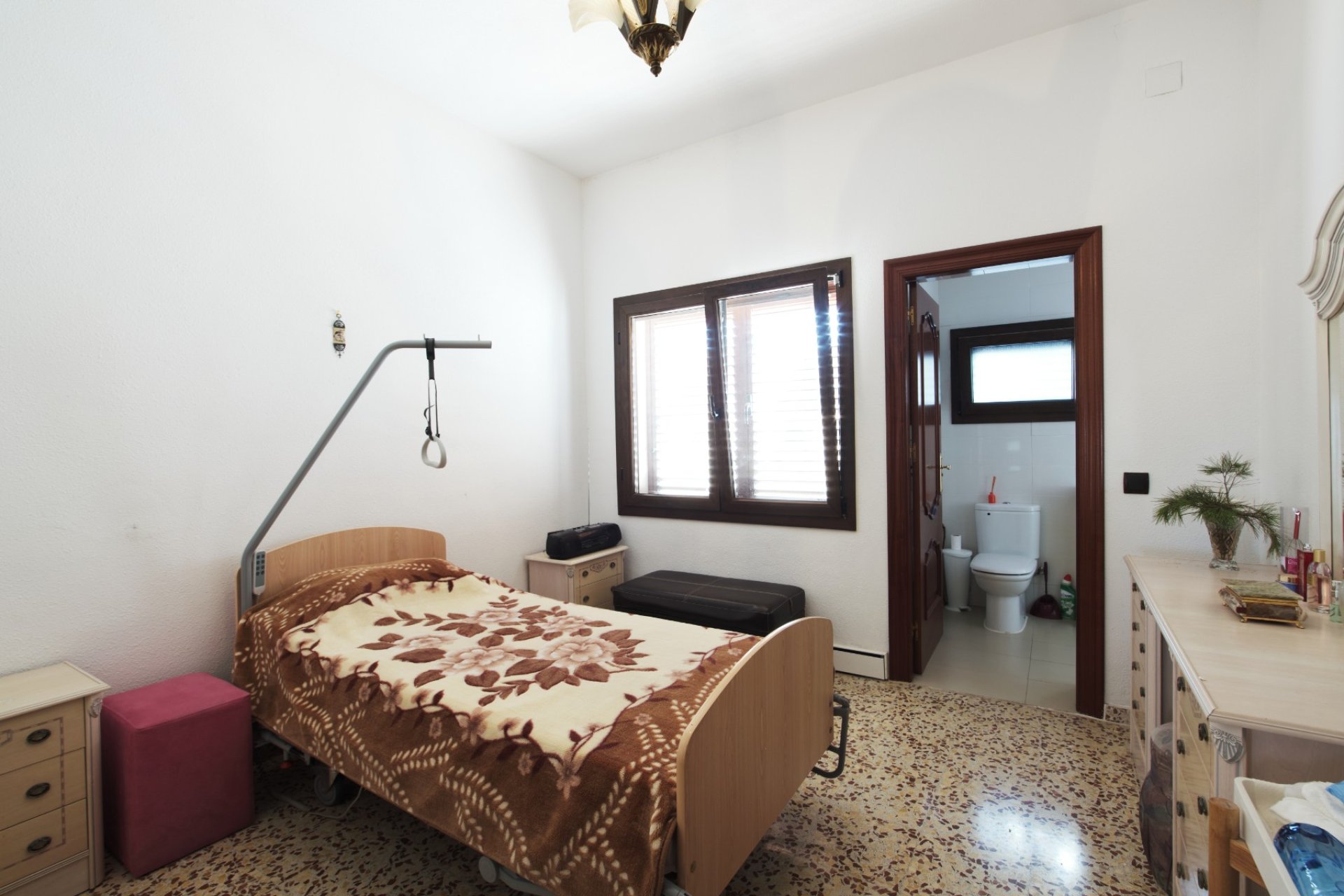 Resale - Villa -
Torrevieja - La Mata