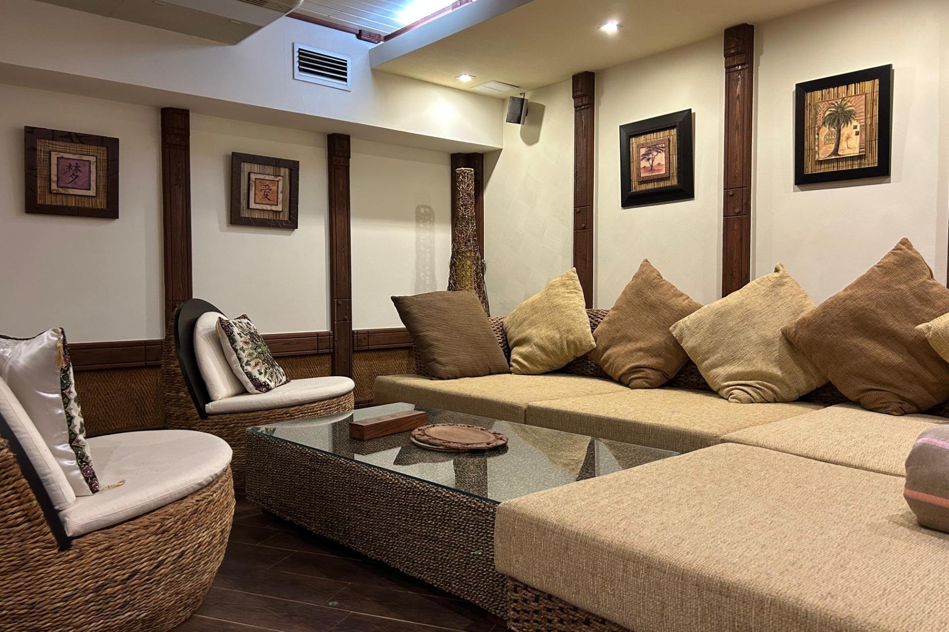 Resale - Villa -
Torrevieja - La Siesta - El Salado - Torreta