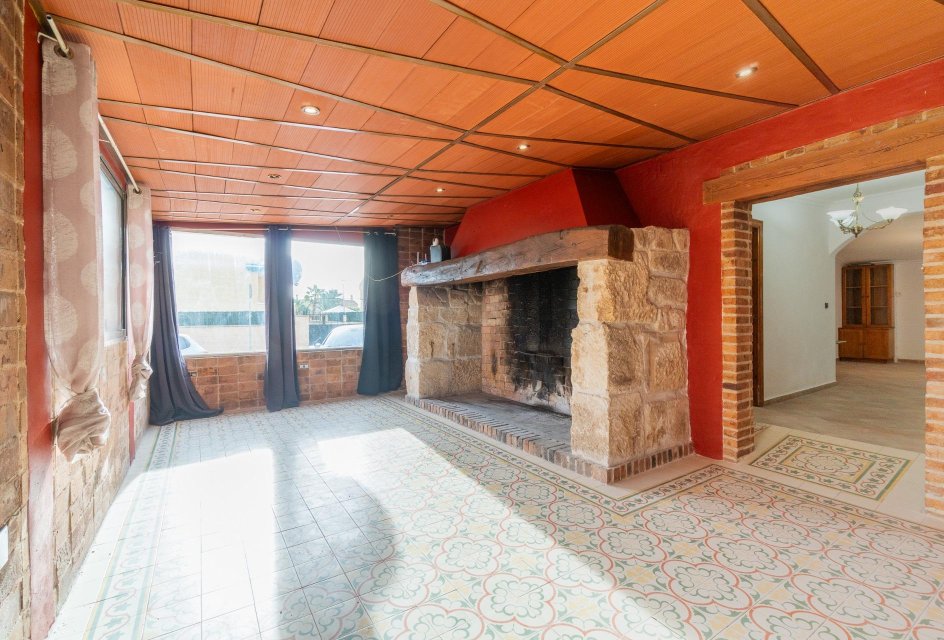 Resale - Villa -
Torrevieja - Los altos