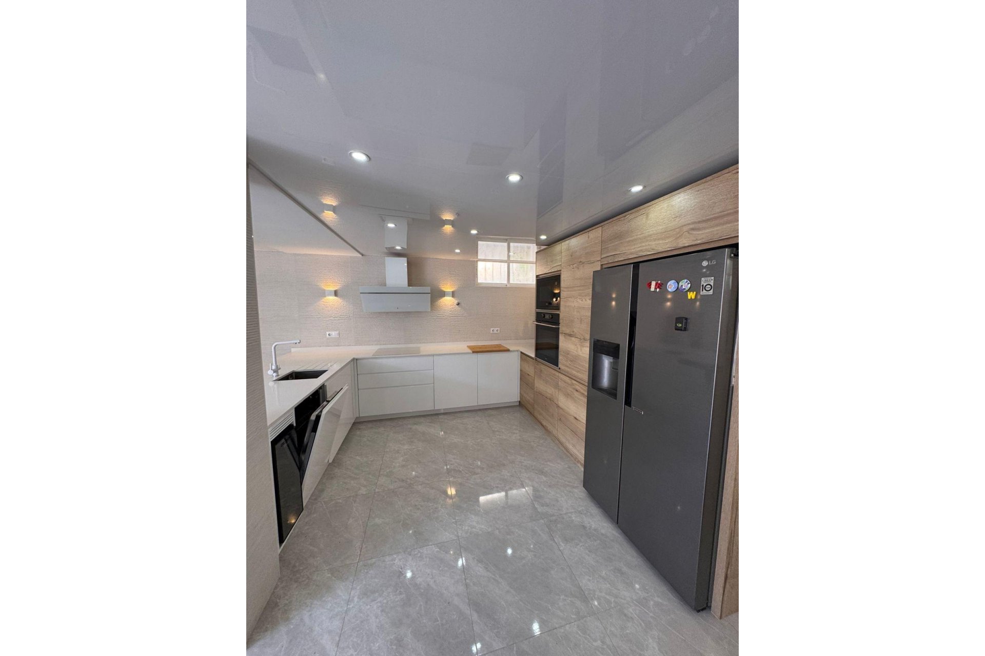 Resale - Villa -
Torrevieja - Los Balcones - Los Altos del Edén