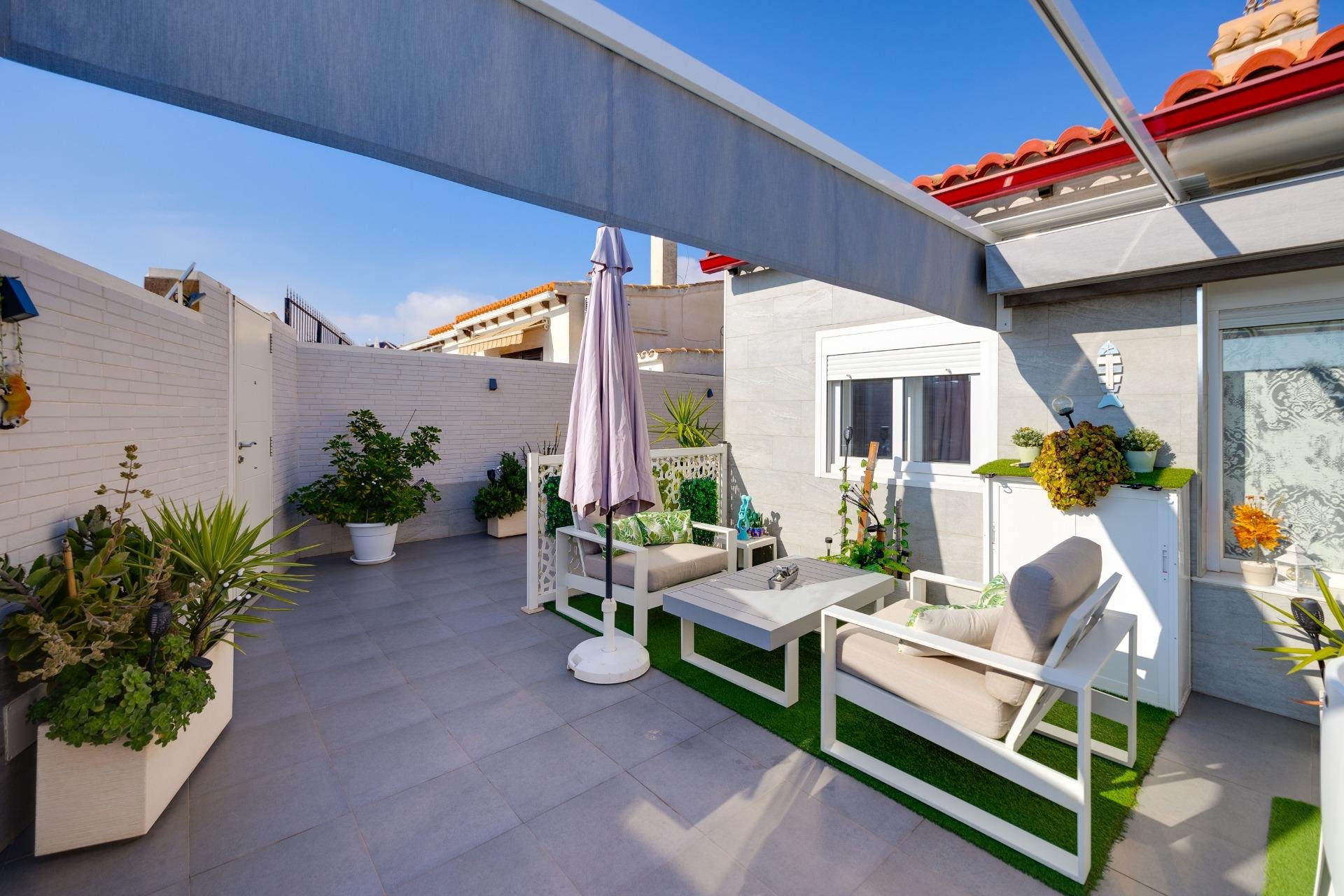 Resale - Villa -
Torrevieja - Los Balcones - Los Altos del Edén