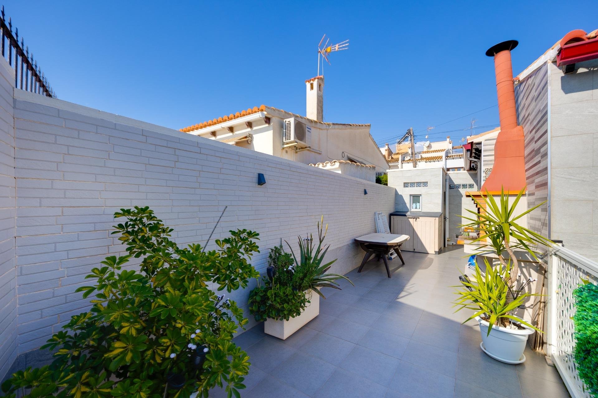 Resale - Villa -
Torrevieja - Los Balcones - Los Altos del Edén
