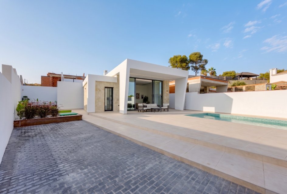 Resale - Villa -
Torrevieja - Los Balcones - Los Altos del Edén