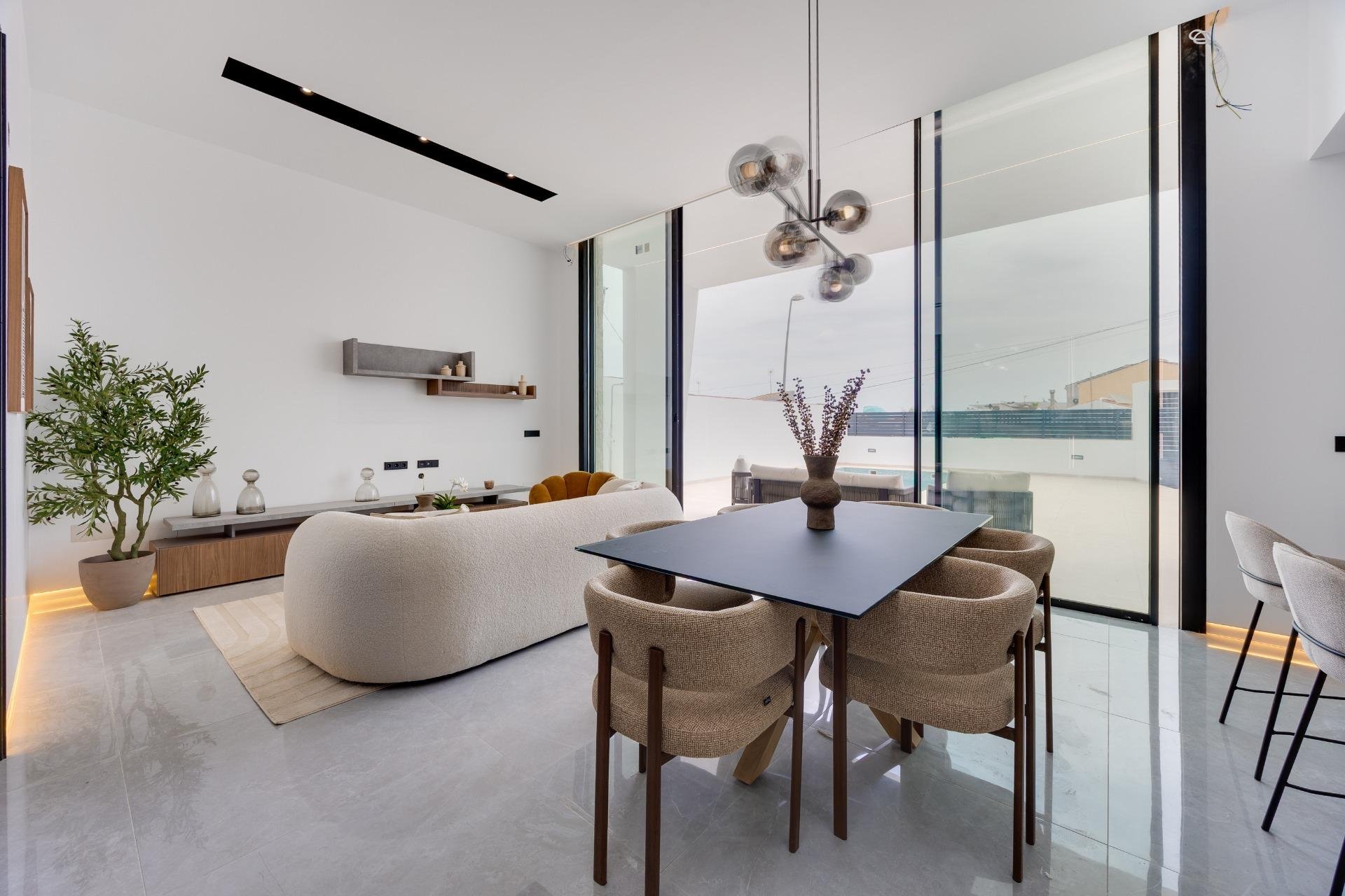 Resale - Villa -
Torrevieja - Los Balcones - Los Altos del Edén