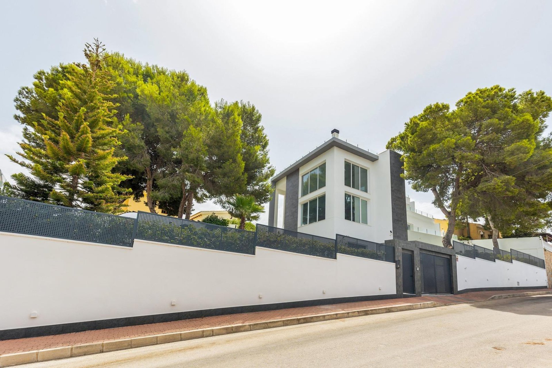 Resale - Villa -
Torrevieja - Los balcones