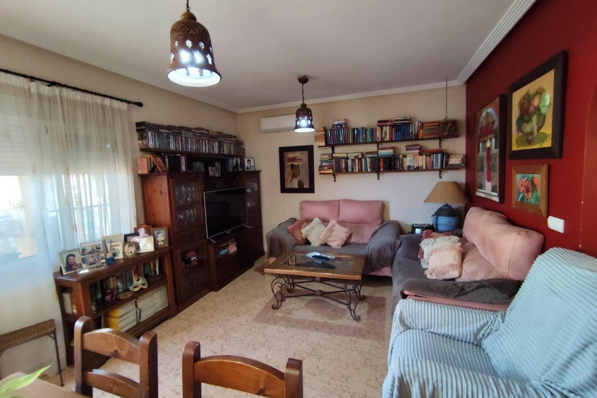 Resale - Villa -
Torrevieja - Parque las naciones