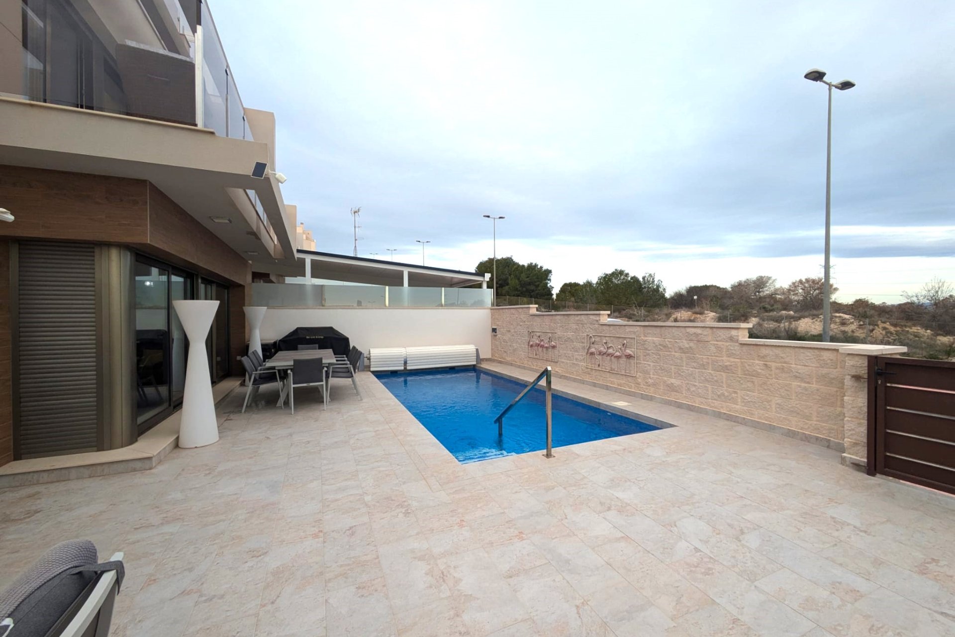 Resale - Villa -
Villamartin