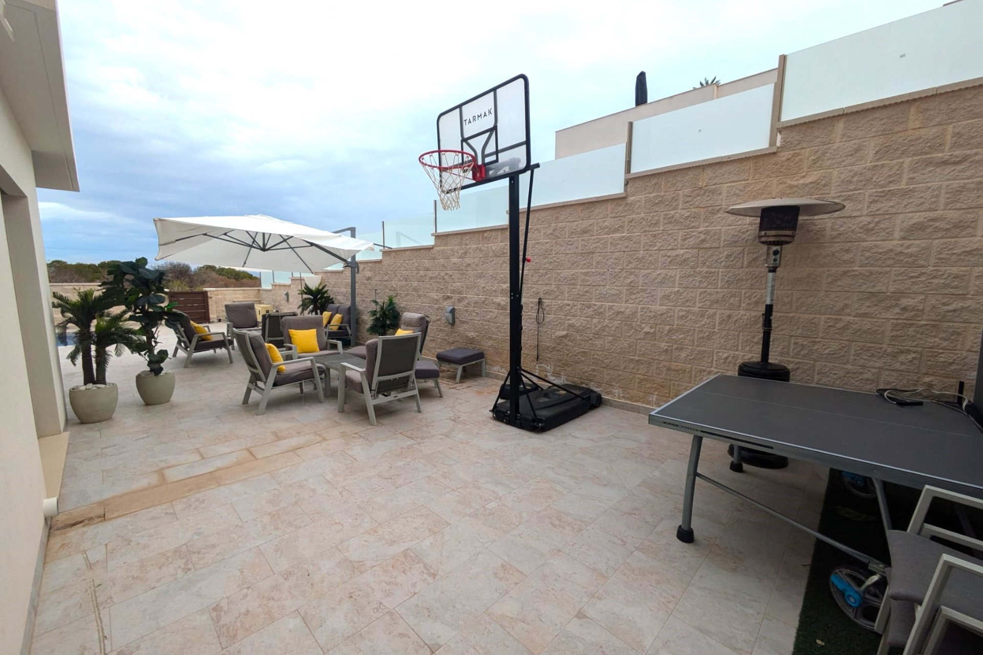 Resale - Villa -
Villamartin