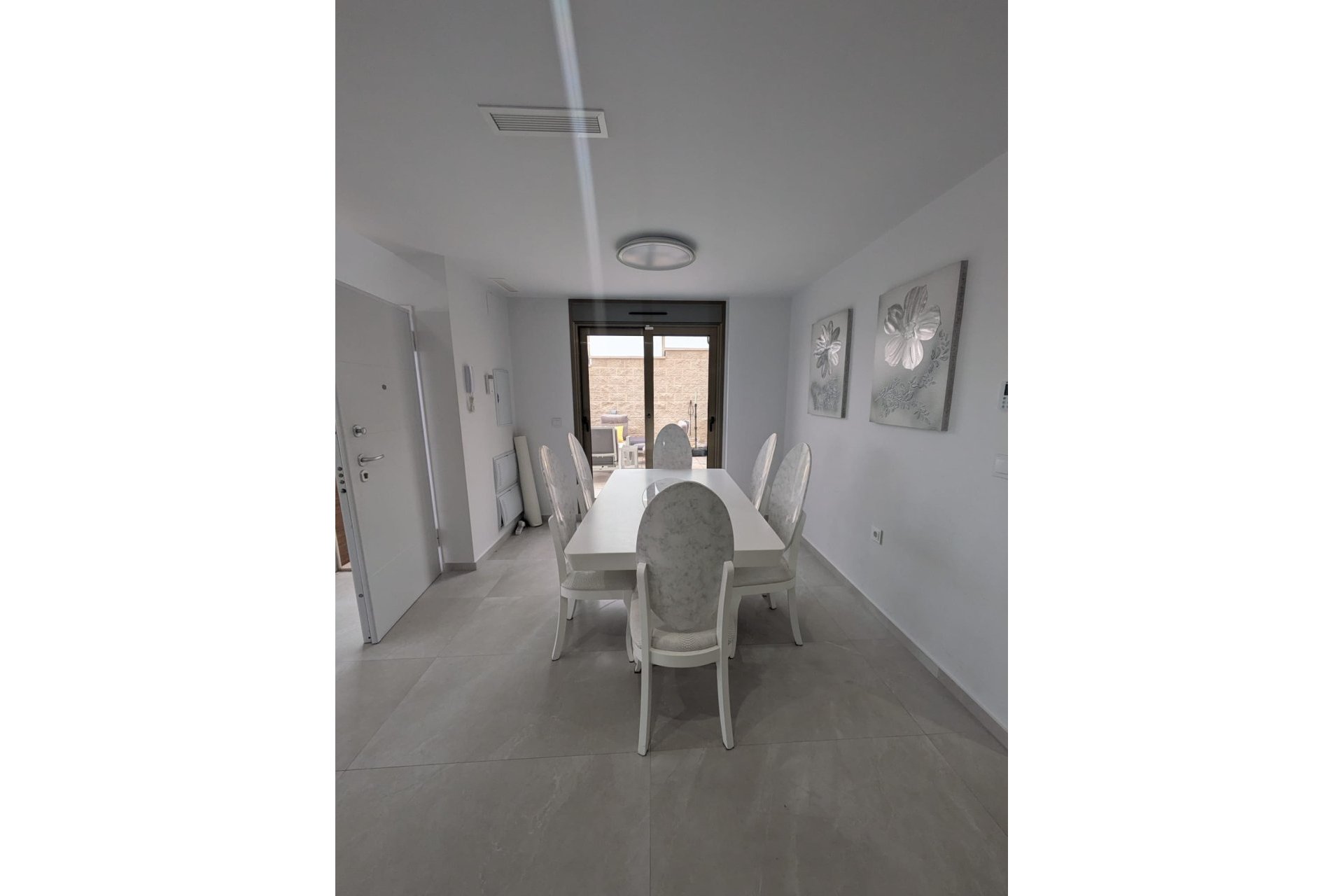 Resale - Villa -
Villamartin