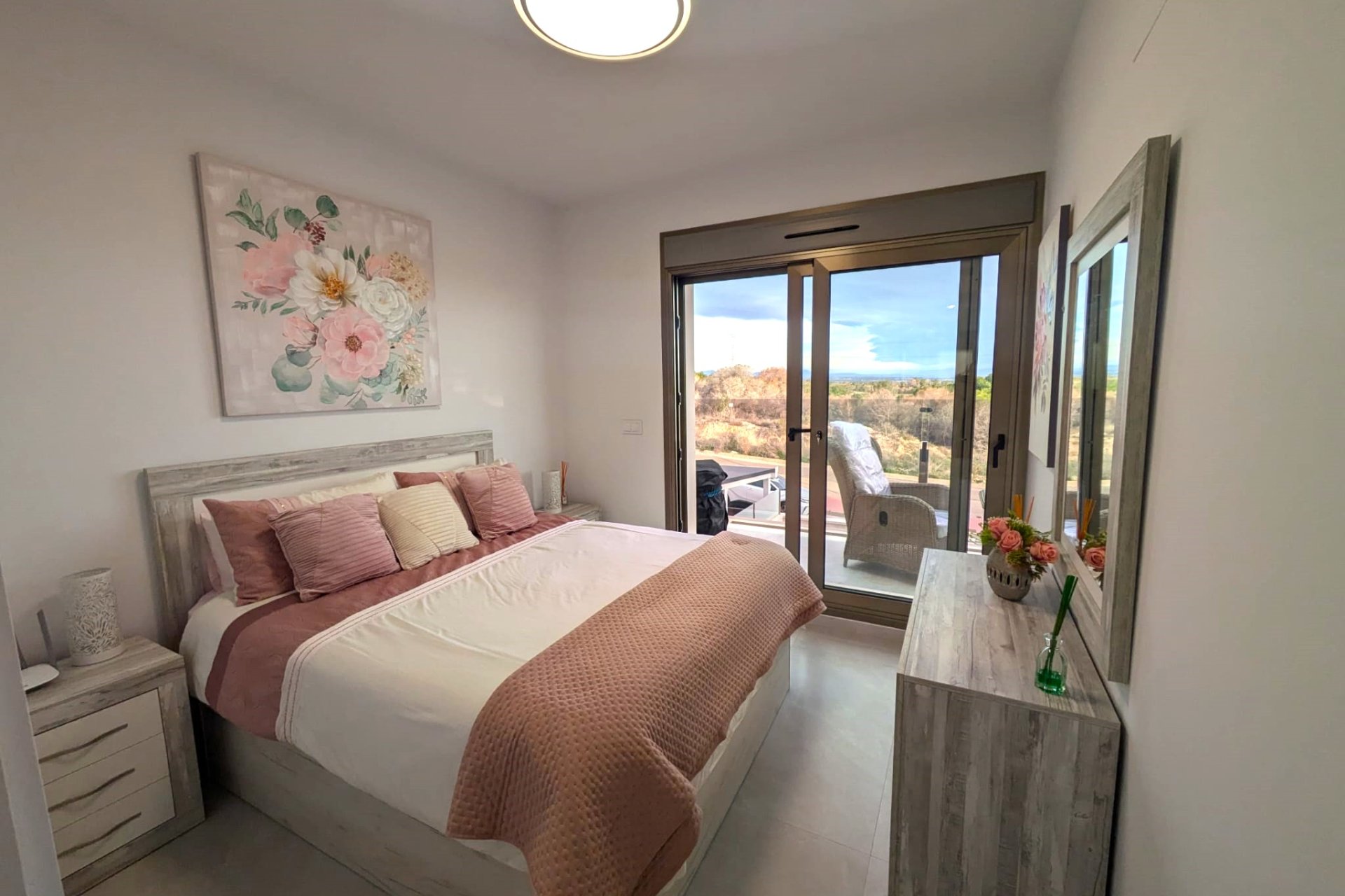 Resale - Villa -
Villamartin