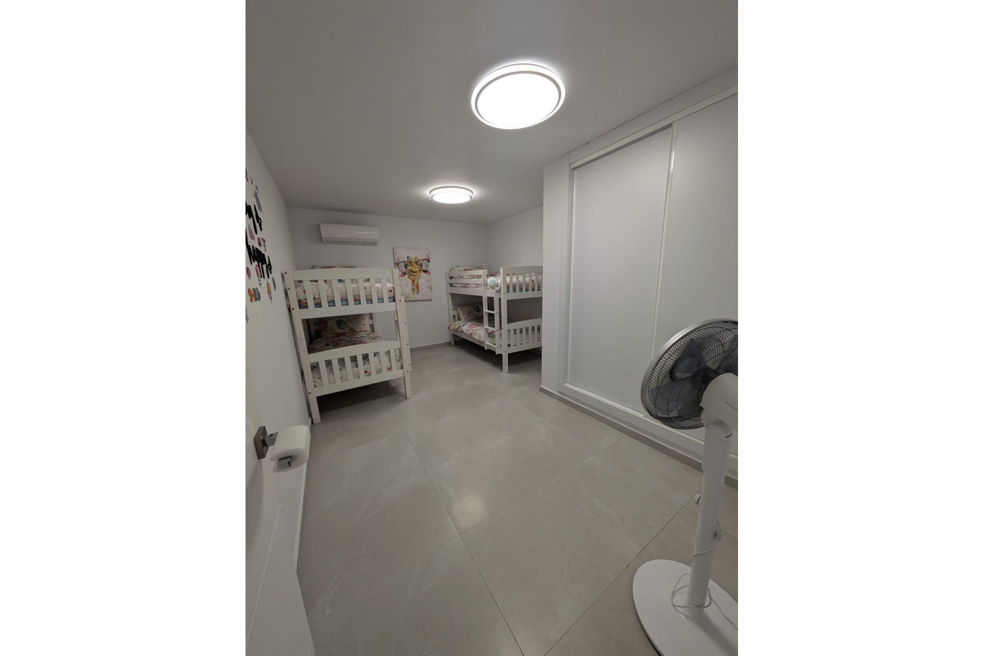 Resale - Villa -
Villamartin